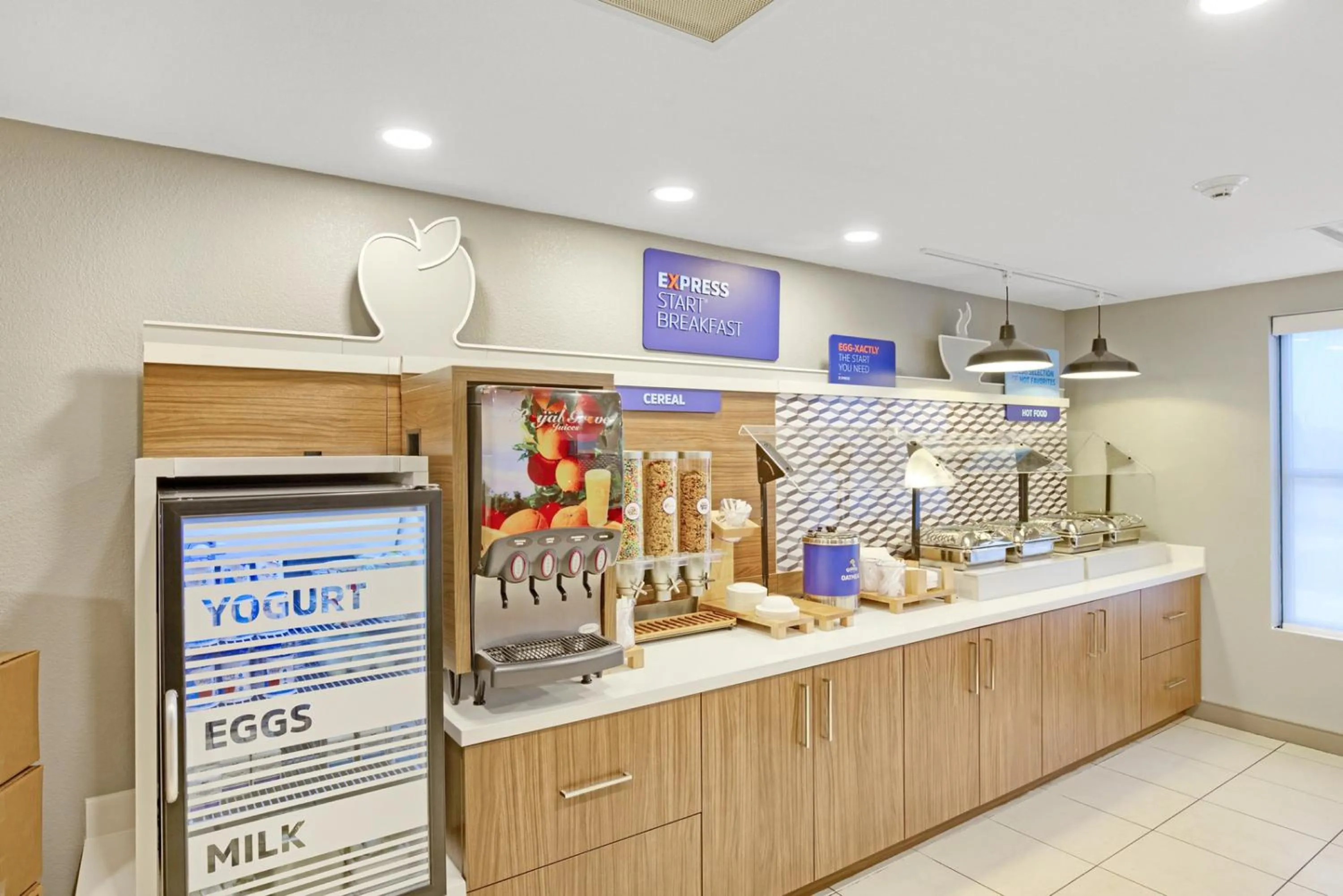 Breakfast in Holiday Inn Express - Gulfport Beach by IHG