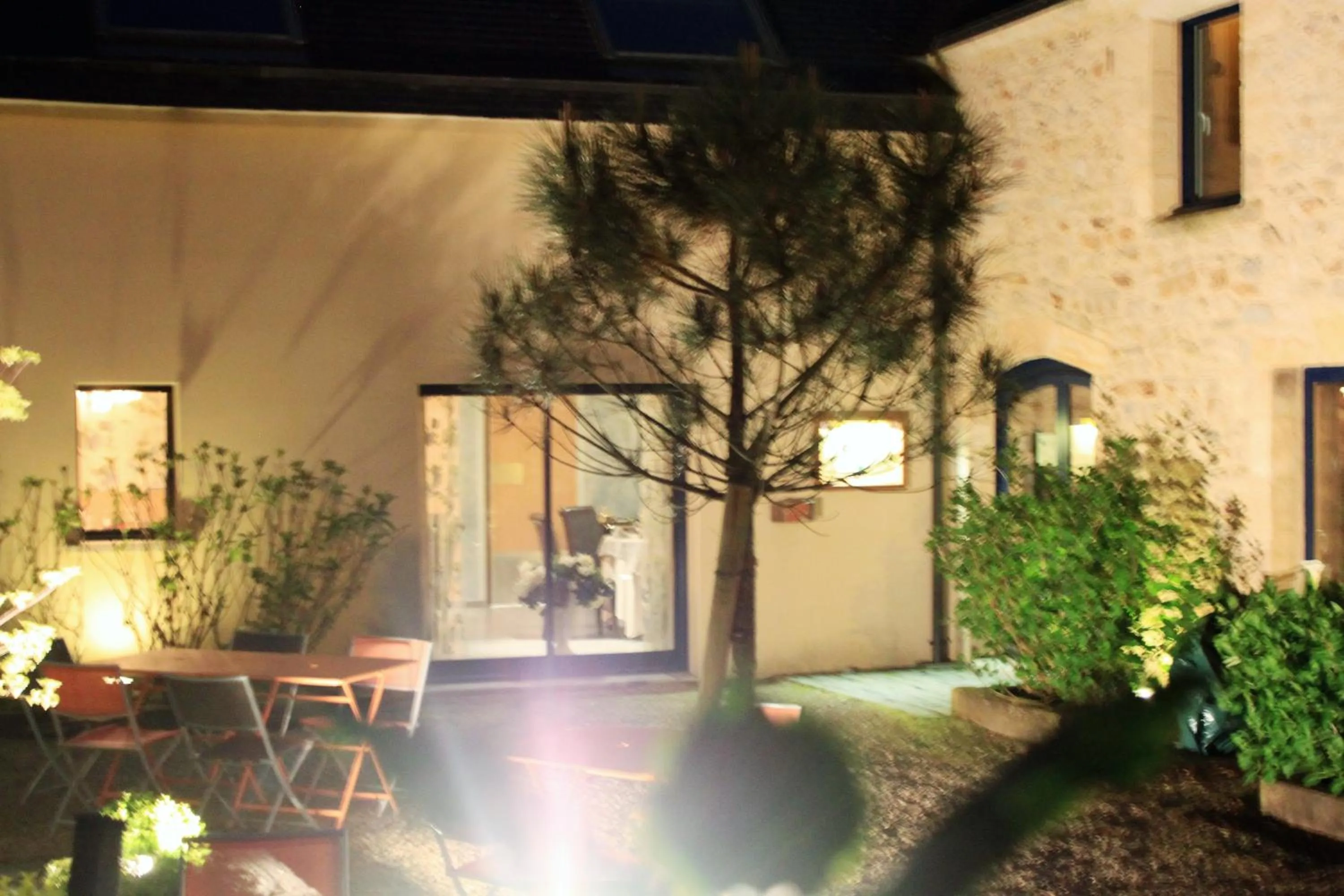 Balcony/Terrace in Hôtel - Restaurant l'Hortensia