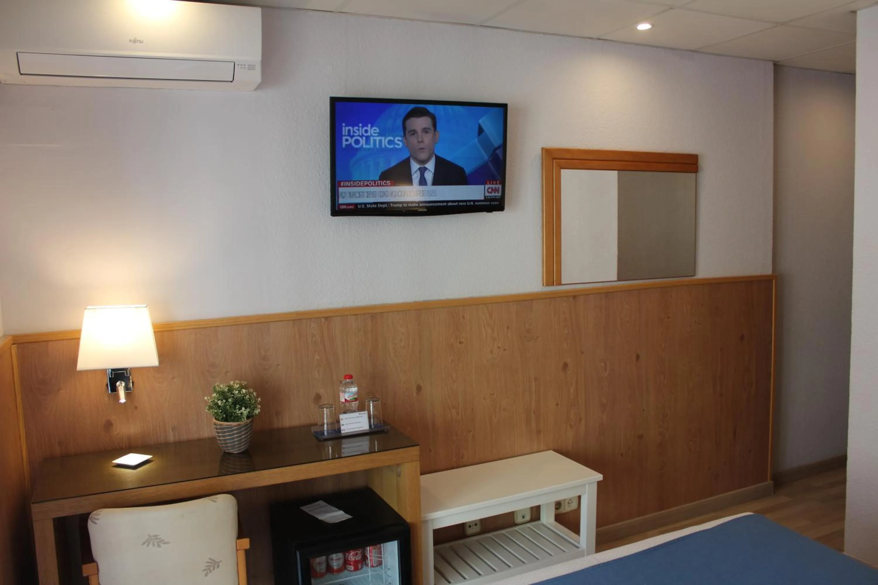 Bedroom in Mendez Nuñez Alicante