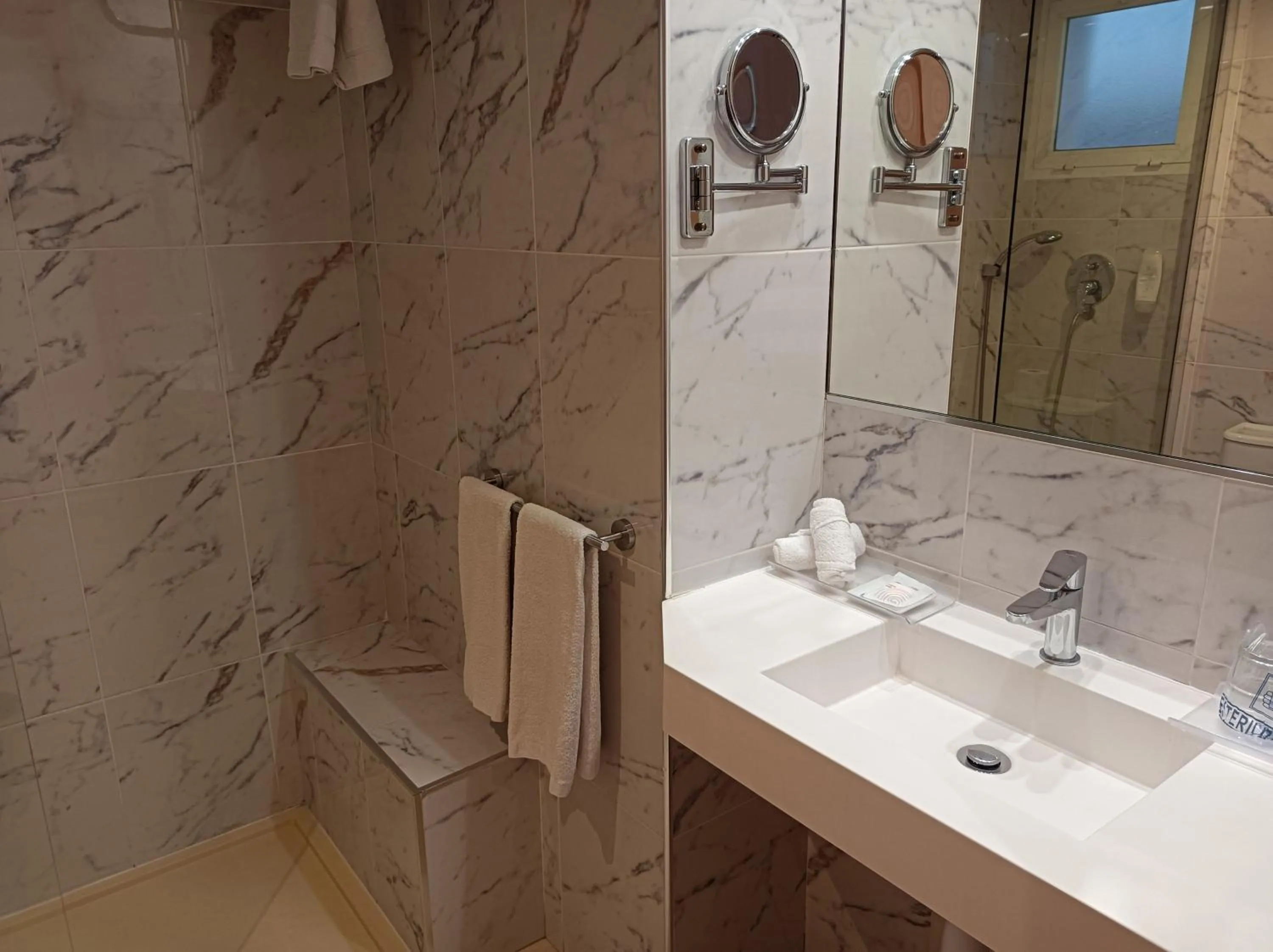 Toilet in Mendez Nuñez Alicante