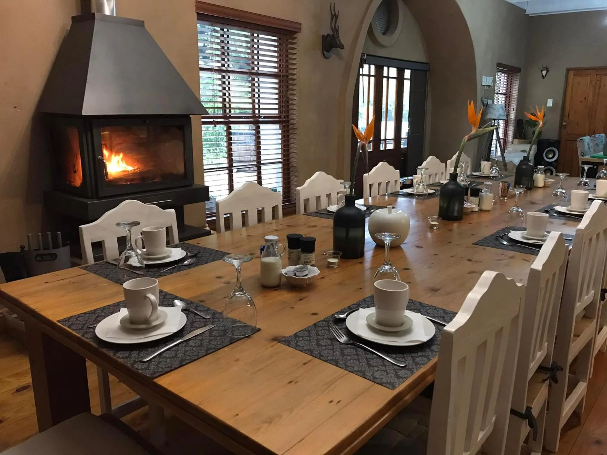 Restaurant/places to eat in B&B Sauvignon Country Lodge