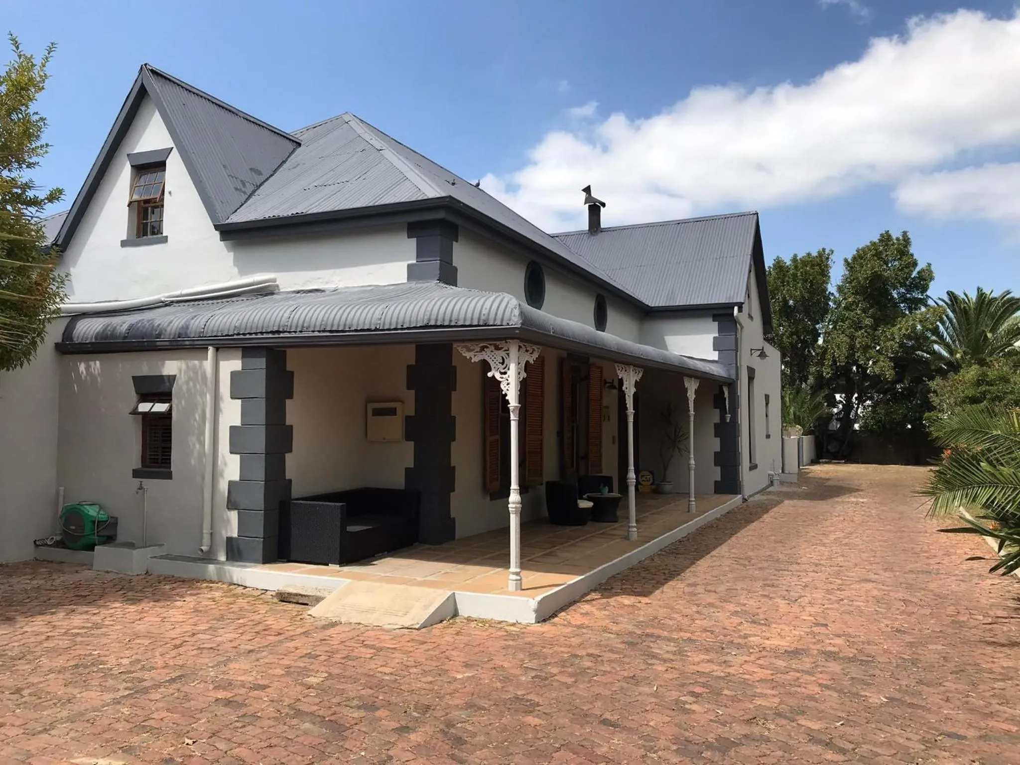 B&B Sauvignon Country Lodge