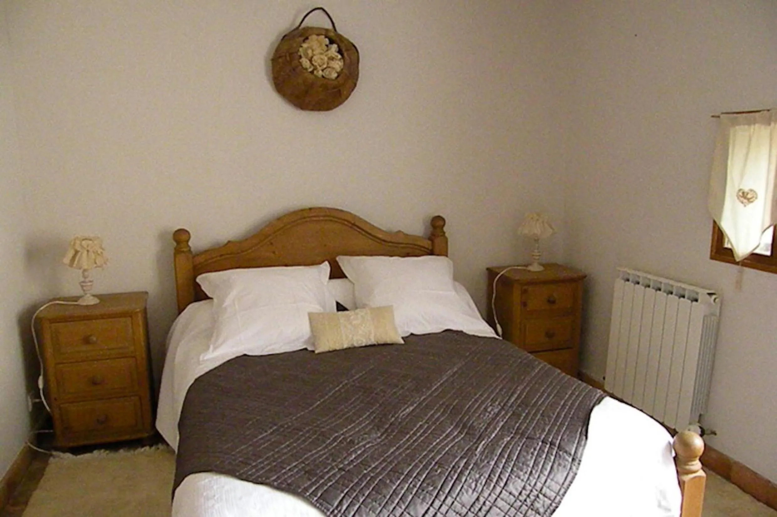 Bed in B&B Le Deffends de Redon