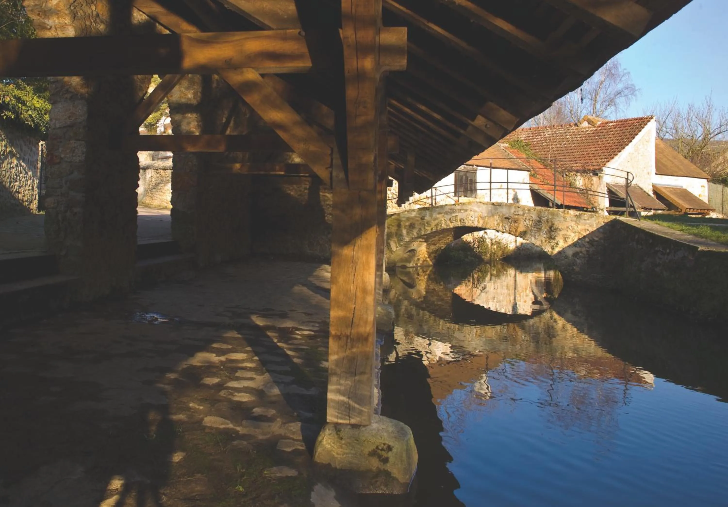 Other in Residence Hotel Les Ducs De Chevreuse avec Hébergement, Repas & PDJ, Séminaire, Bureau & Parking