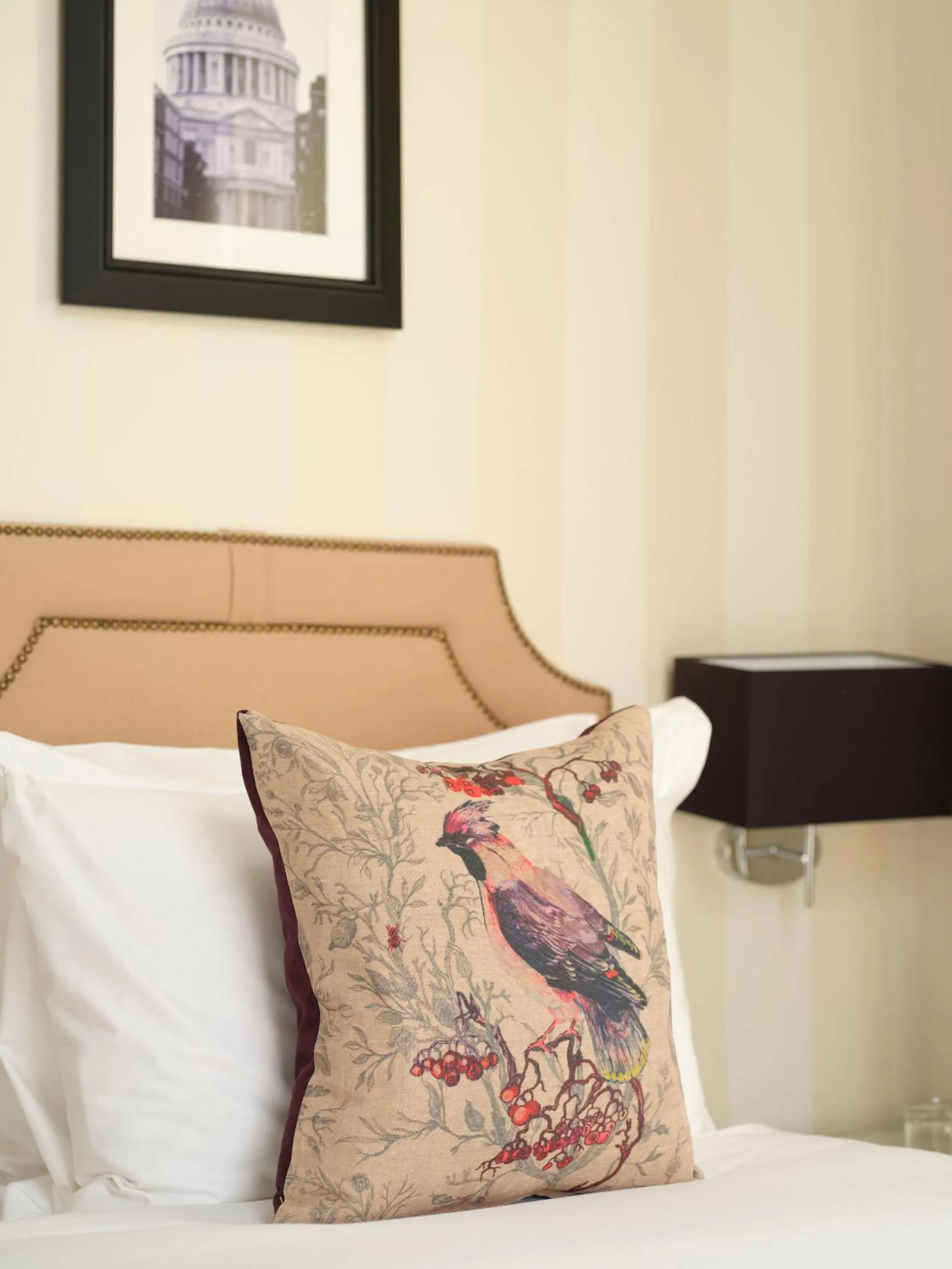 Decorative detail, Bed in Hotel Xenia - Autograph Collection