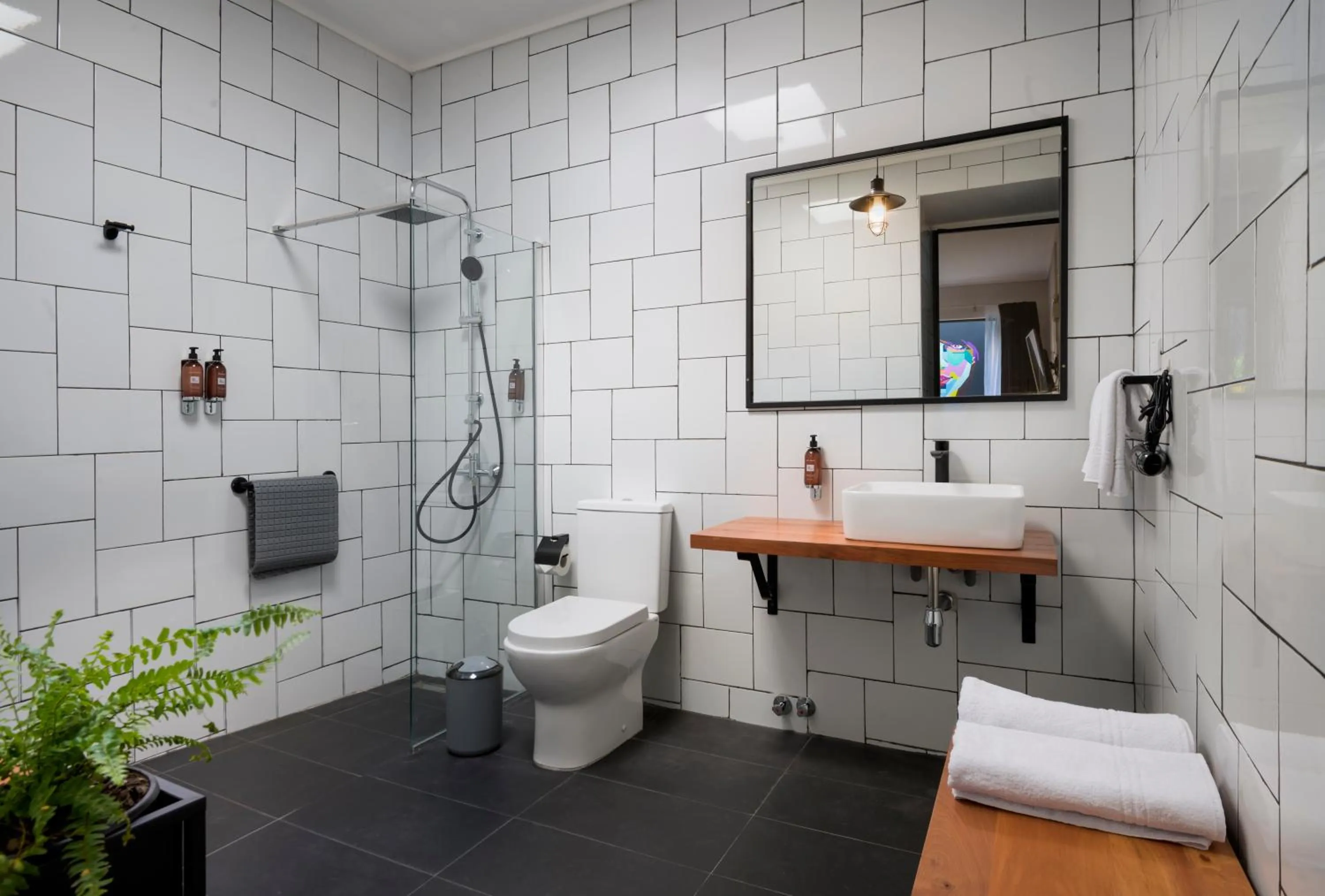 Shower in The PopCity Hotel