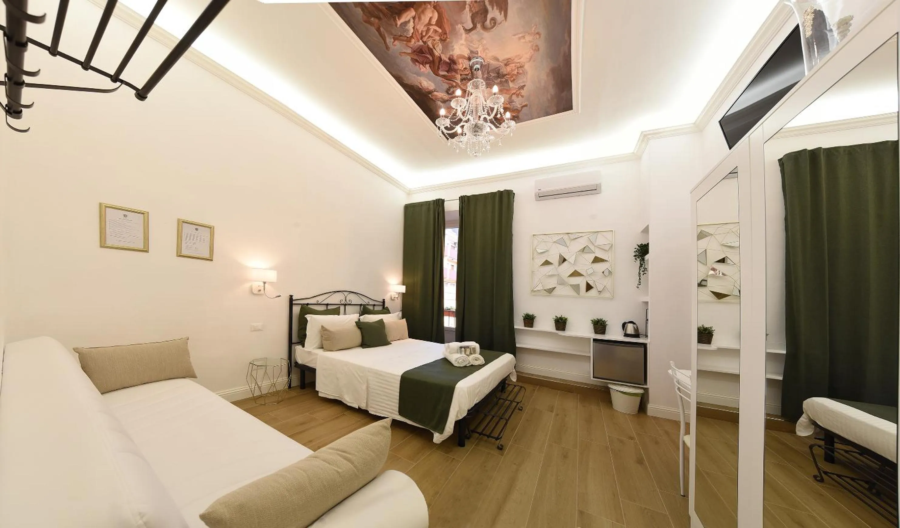 Photo of the whole room, Bed in Vittorio Veneto Private SPA