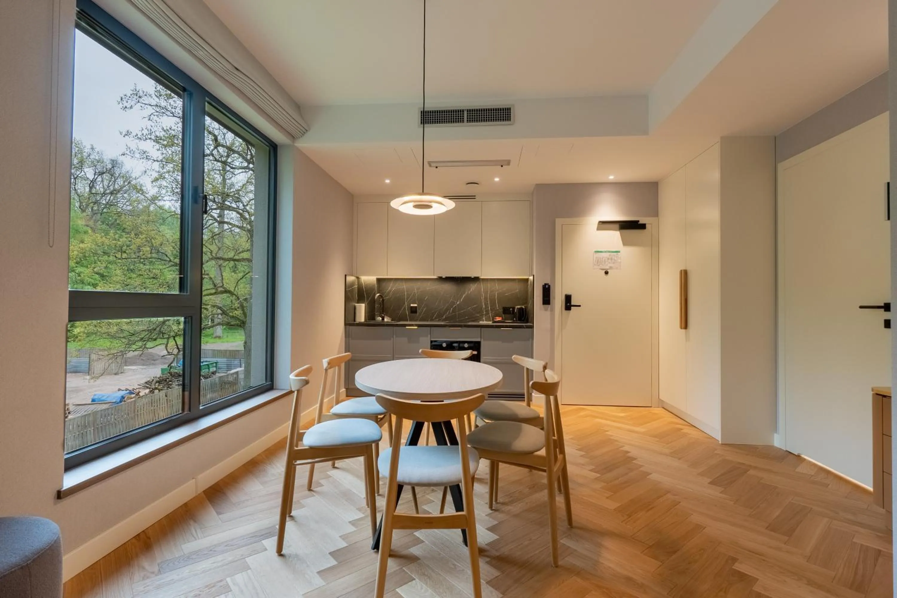 Kitchen or kitchenette in Enklawa Białowieska Forest & Spa