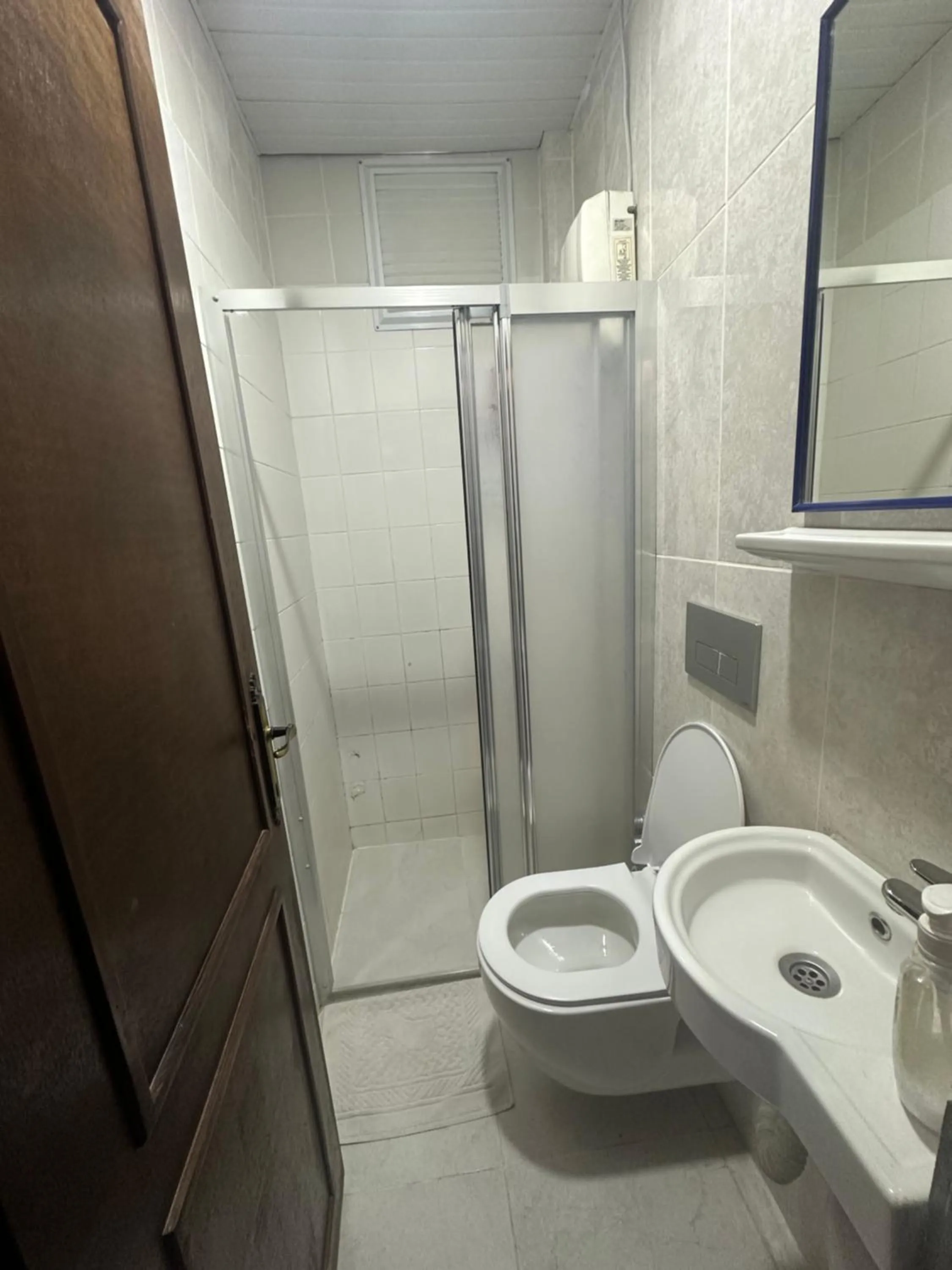 Bathroom in Kont Pension