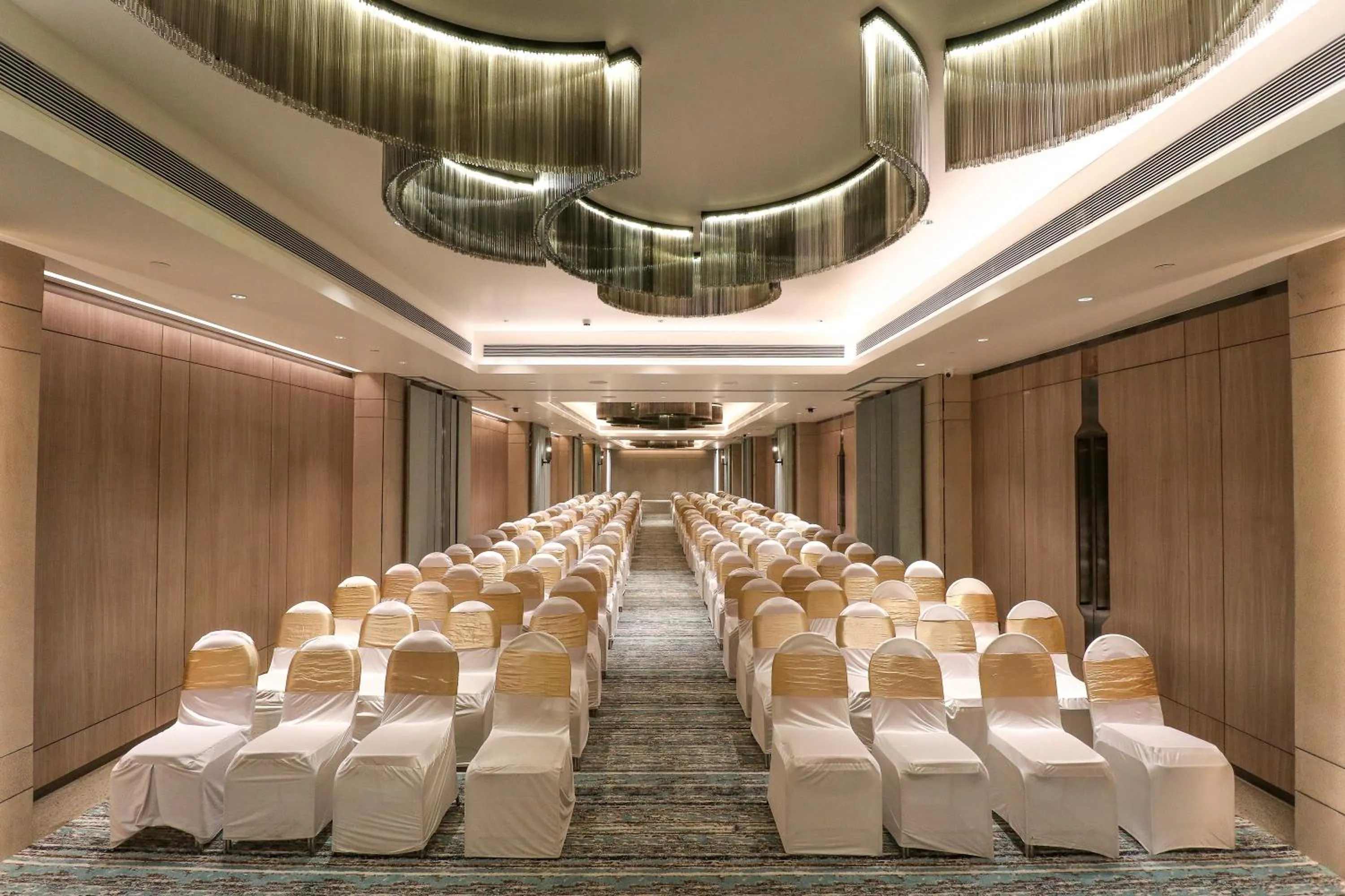 Meeting/conference room in Regenta SGS Greenotel - Lonavala