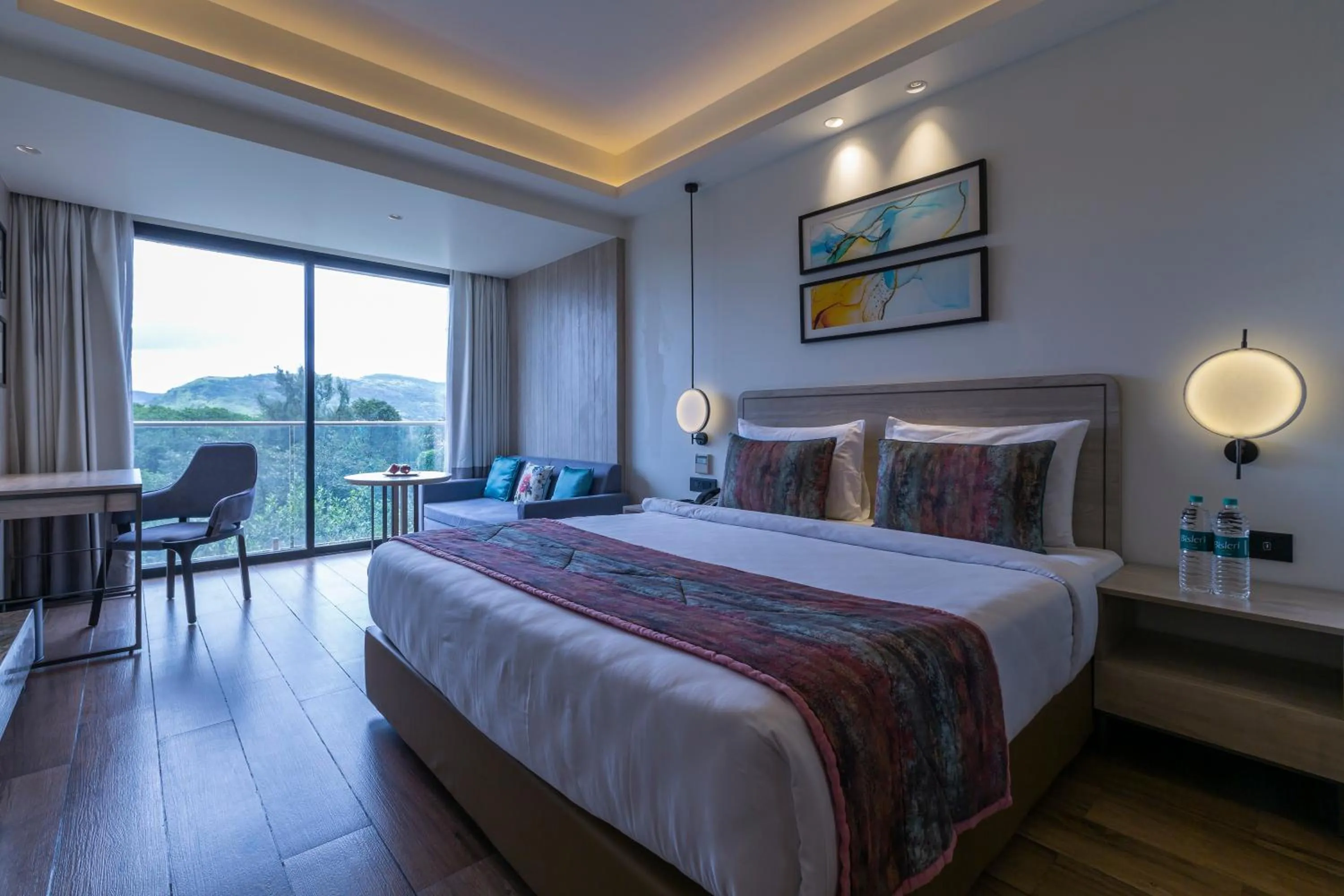 Bedroom, Bed in Regenta SGS Greenotel - Lonavala