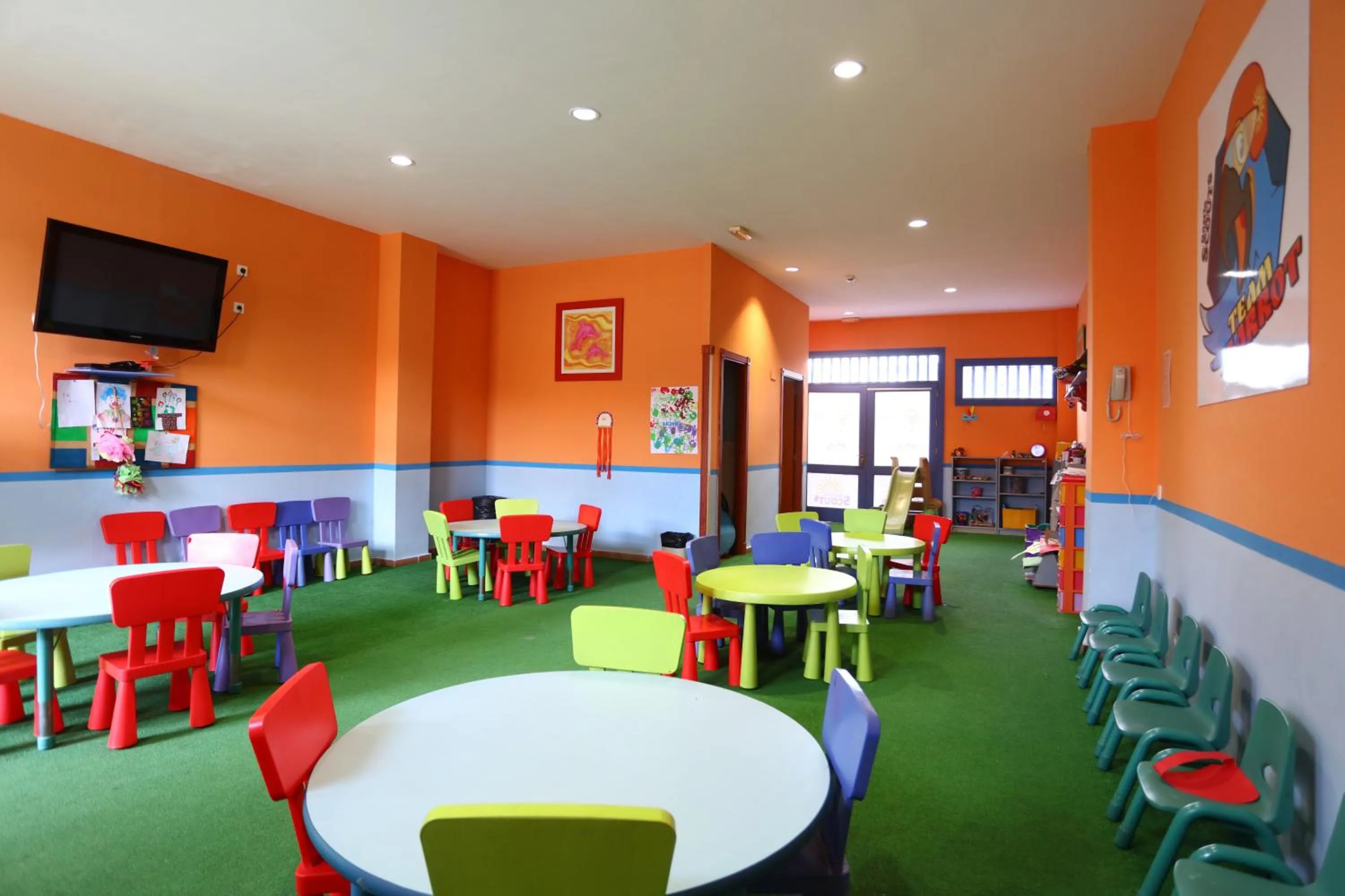 Communal lounge/ TV room in Bahia Principe Sunlight Costa Adeje - All Inclusive