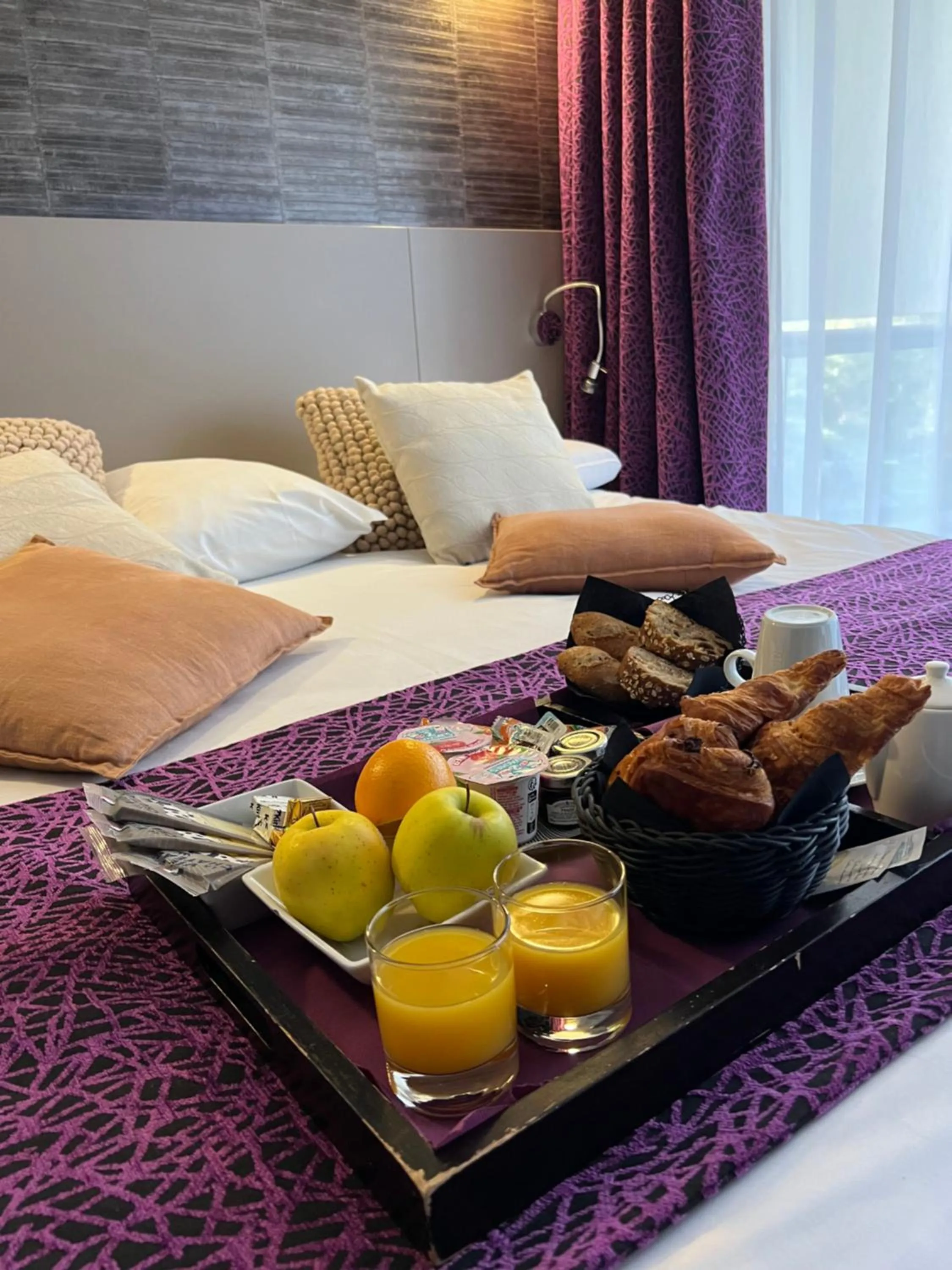 Bed in Hotel & Spa Marina d'Adelphia