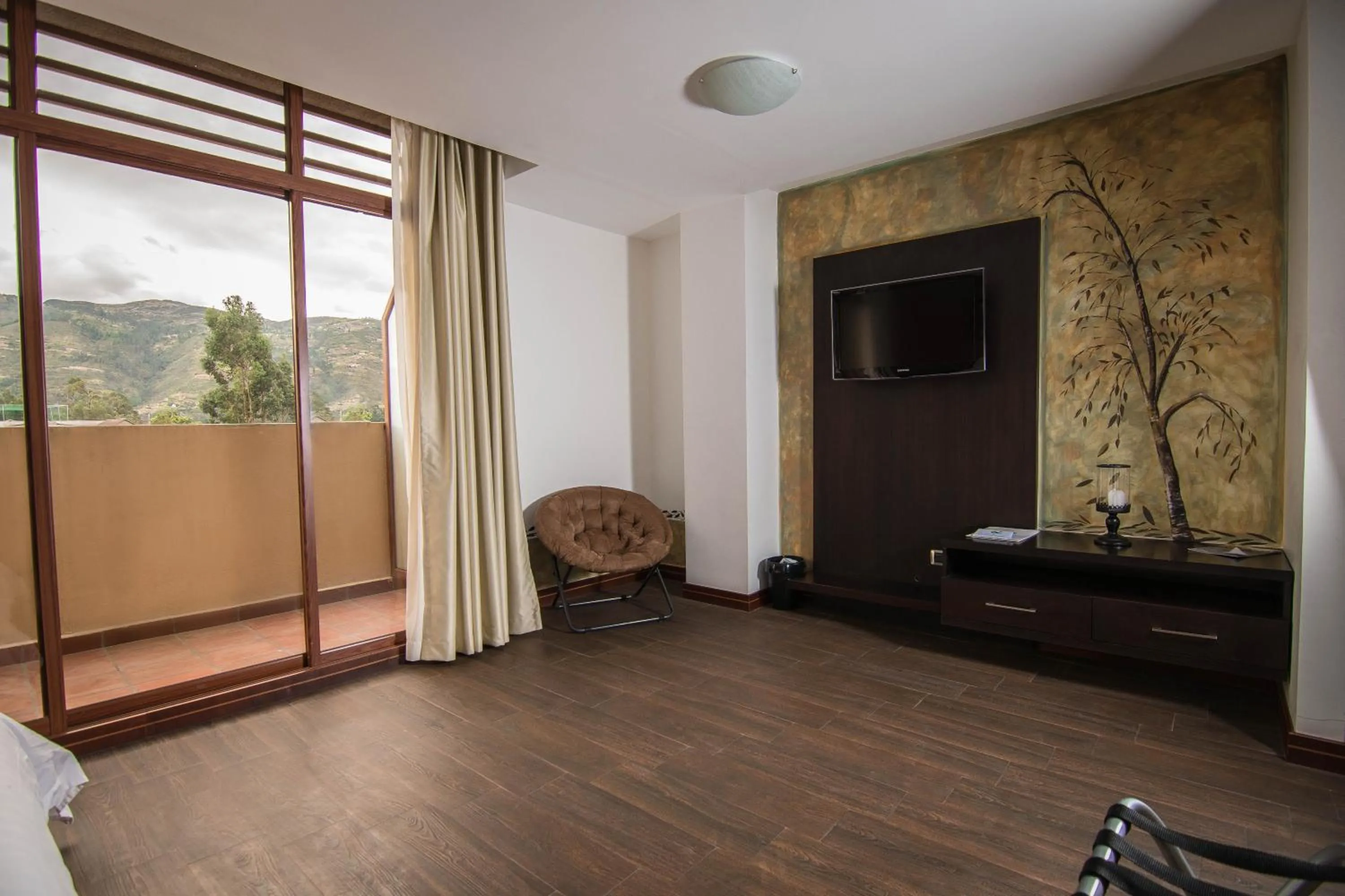 Photo of the whole room in Hosteria Arhaná