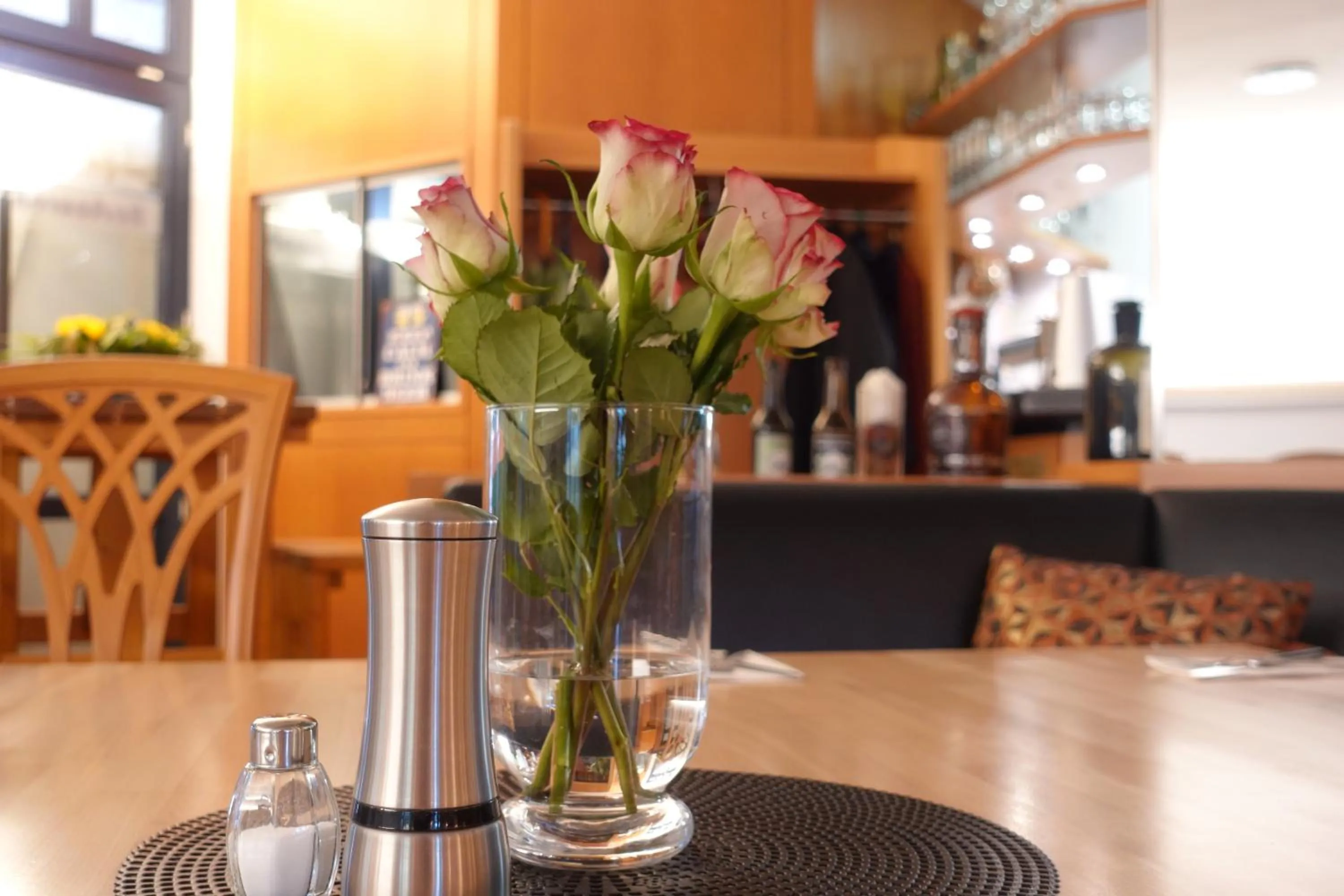 Restaurant/places to eat in Hotel am Weiher