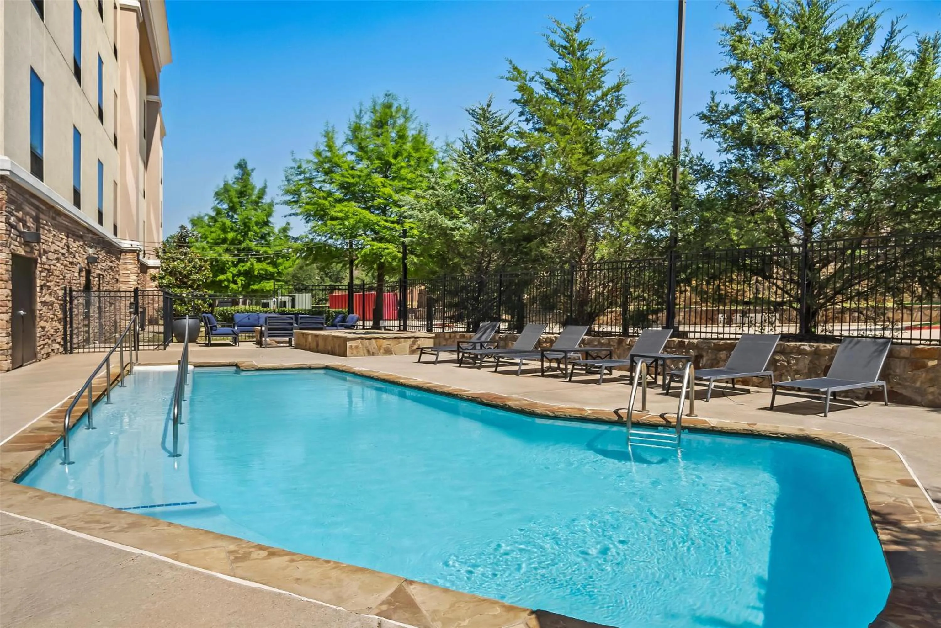 Pool view in Hampton Inn and Suites Trophy Club - Fort Worth North