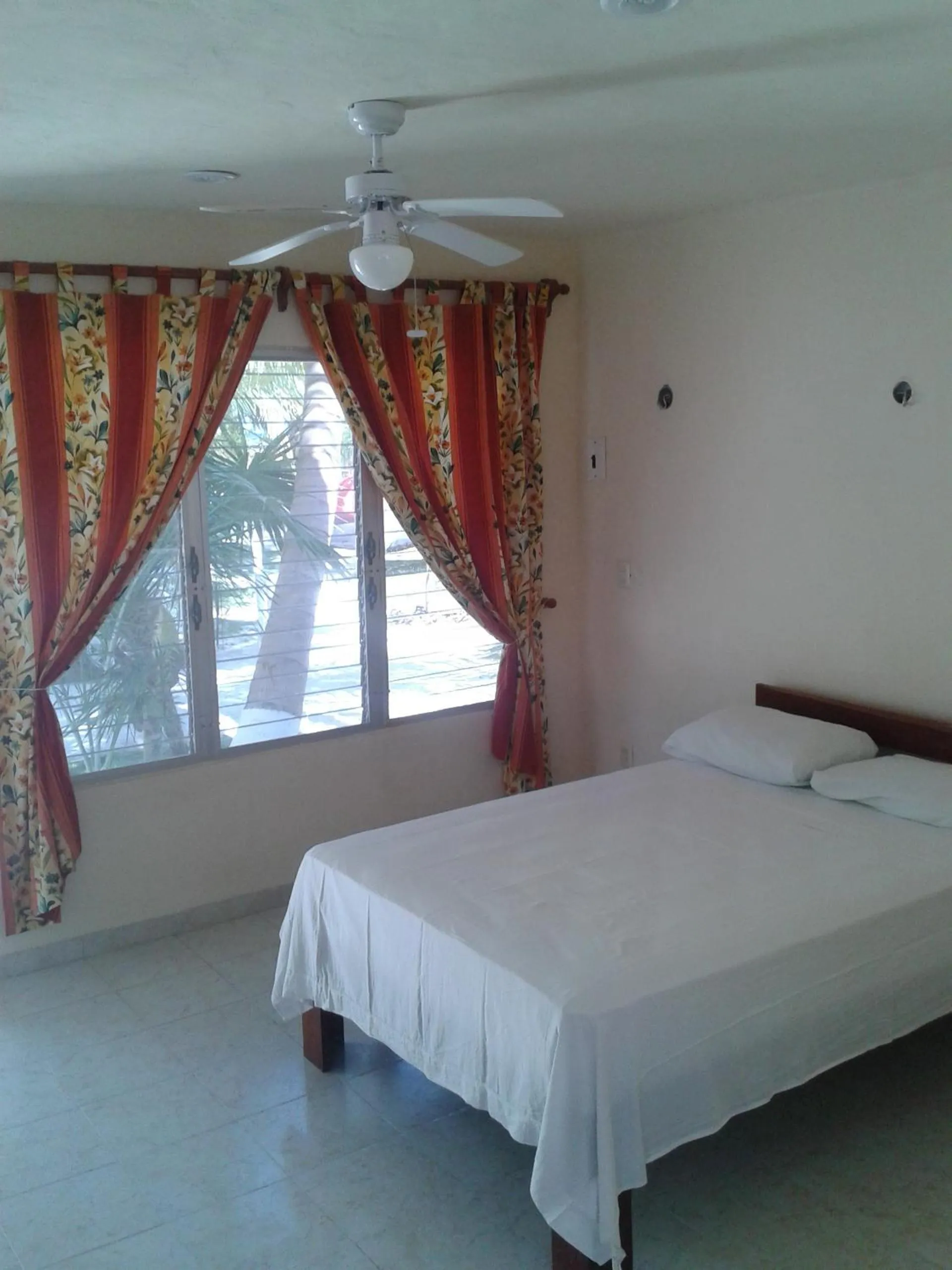 Photo of the whole room, Bed in Las Cabañas del Doctor