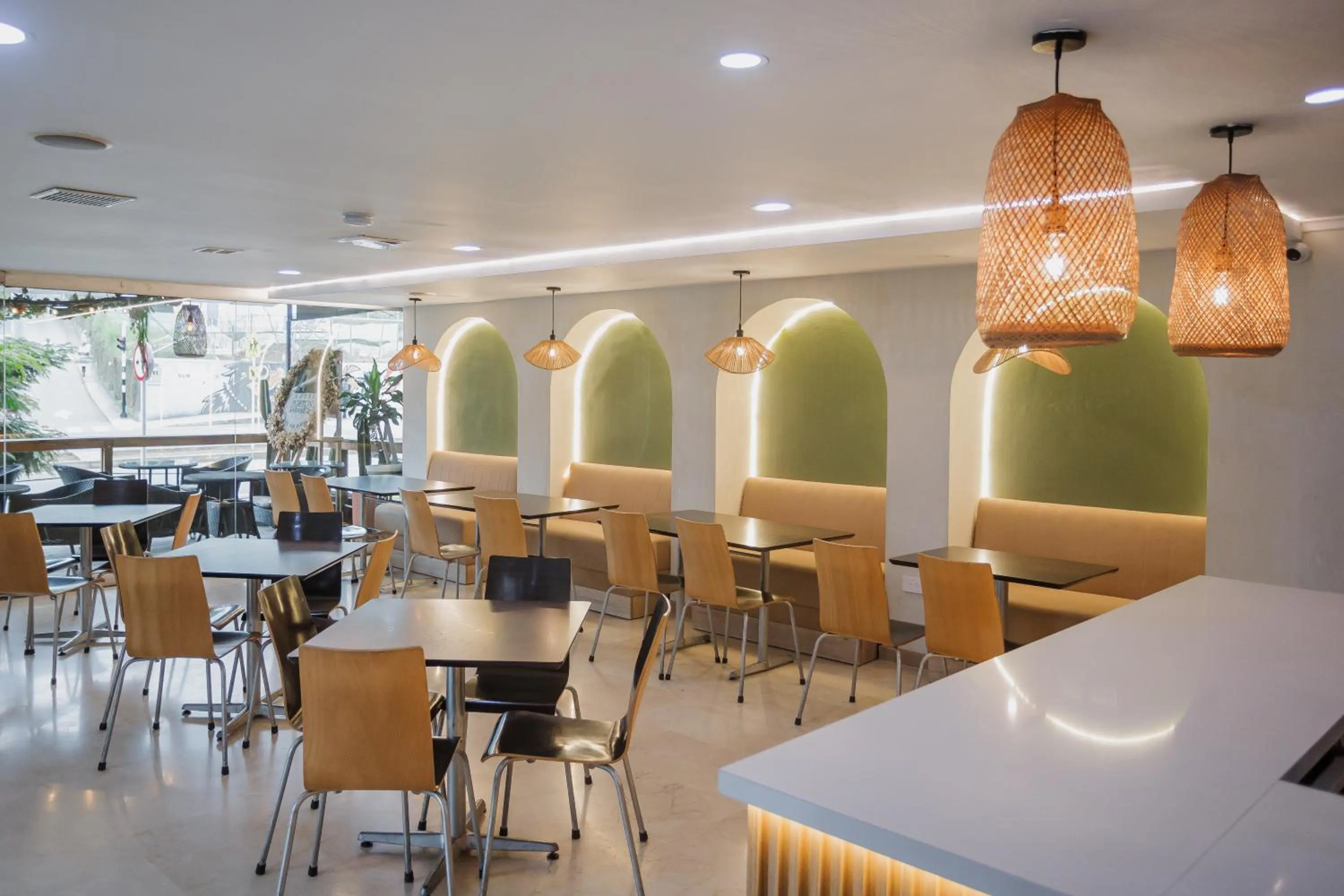 Restaurant/places to eat in Hotel Portón Sabaneta