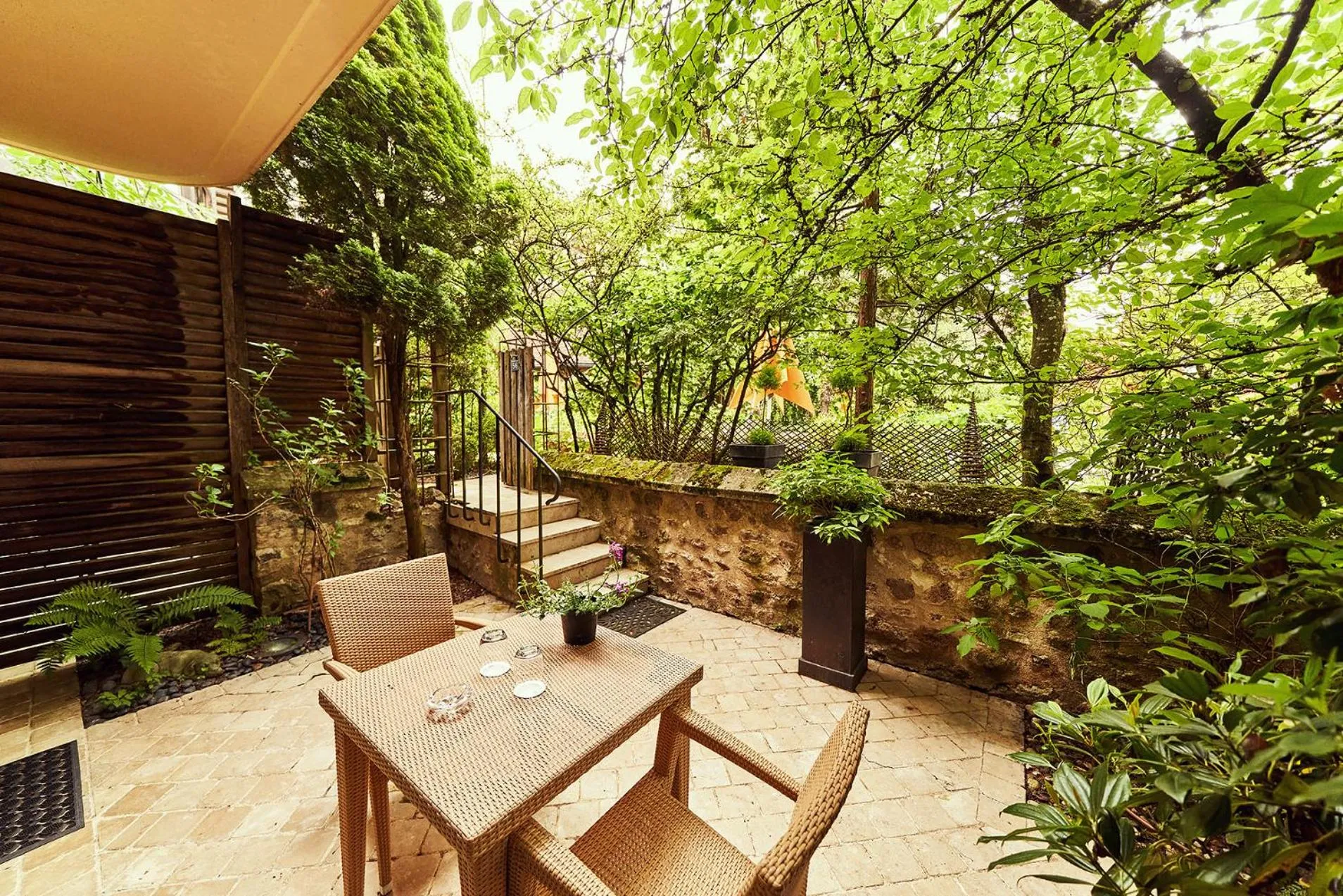 Balcony/Terrace in Relais Bernard Loiseau