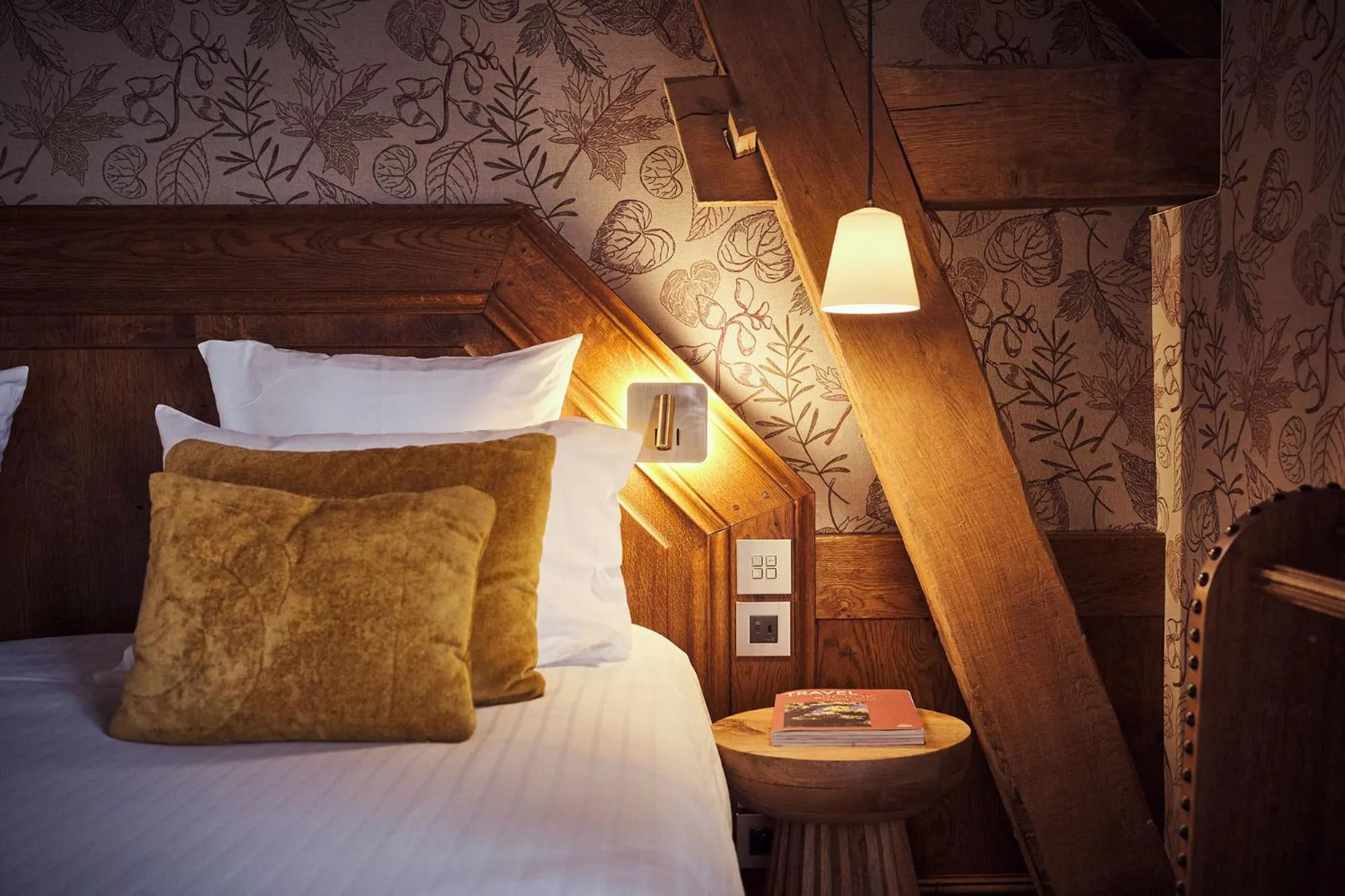 Bed in Relais Bernard Loiseau