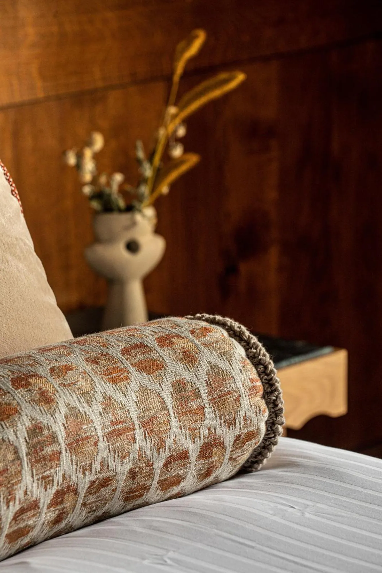 Bedroom, Bed in Relais Bernard Loiseau