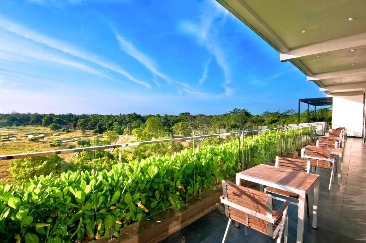 Balcony/Terrace in The Lake Forest Hotel