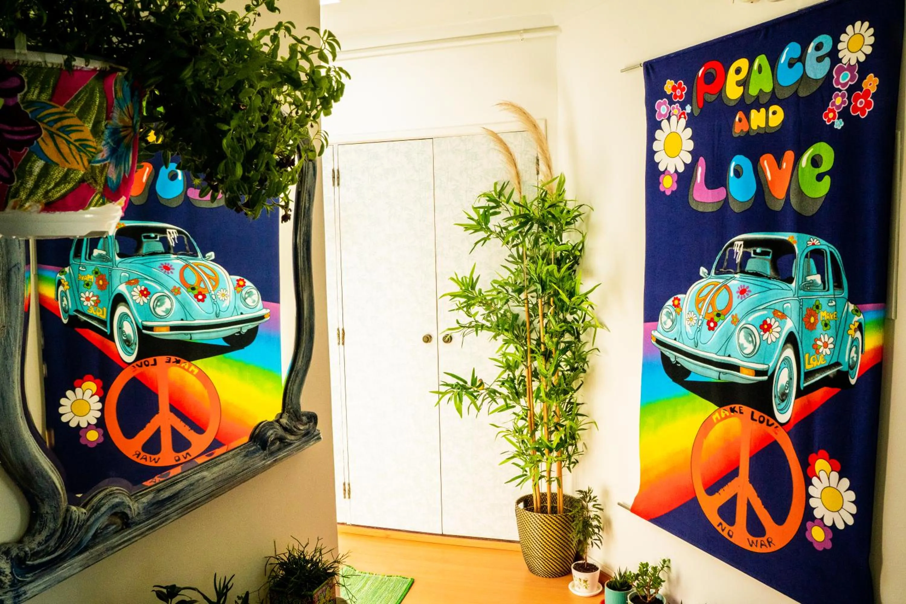 Paz & Amor Guest House - Peace & Love