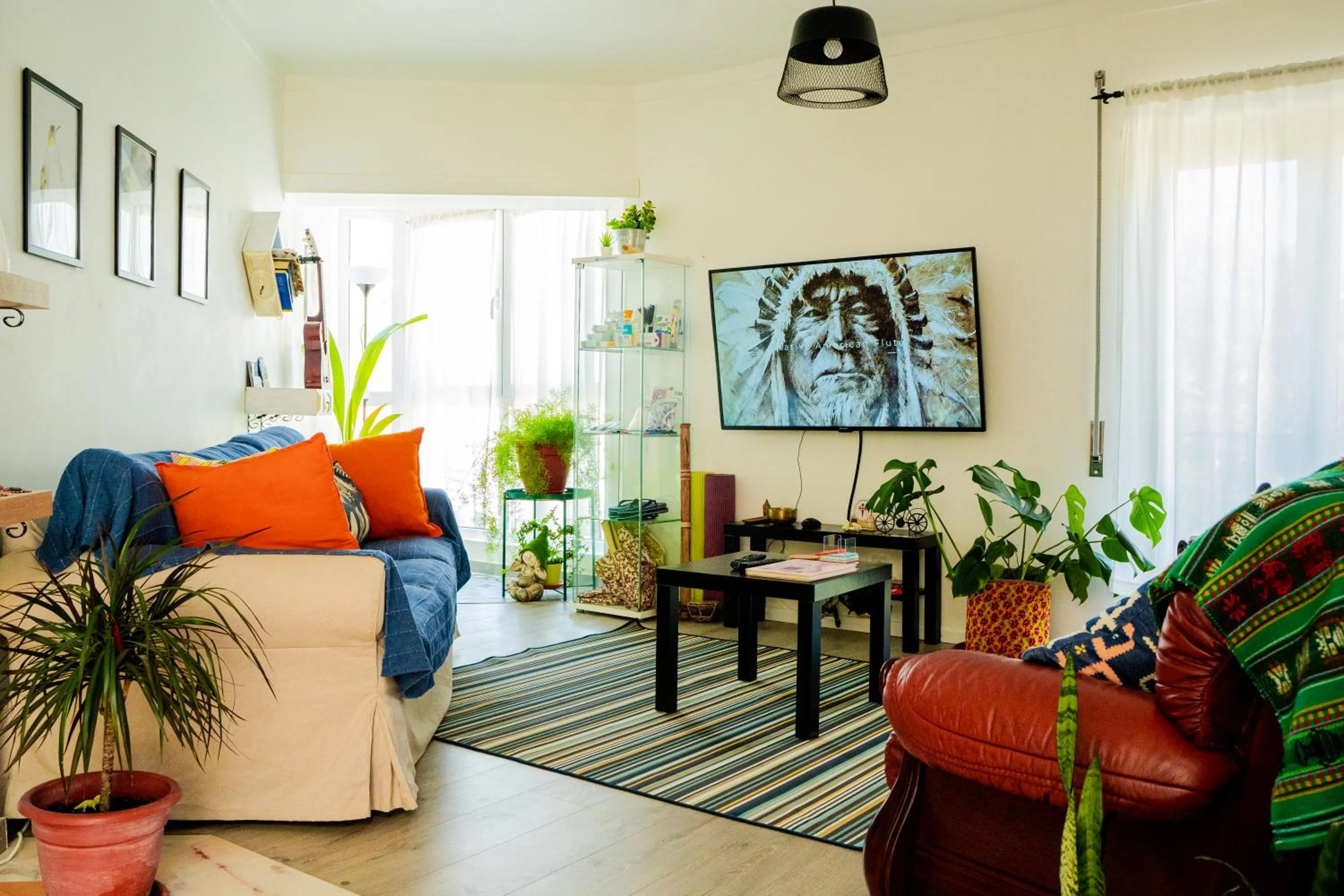 Paz & Amor Guest House - Peace & Love