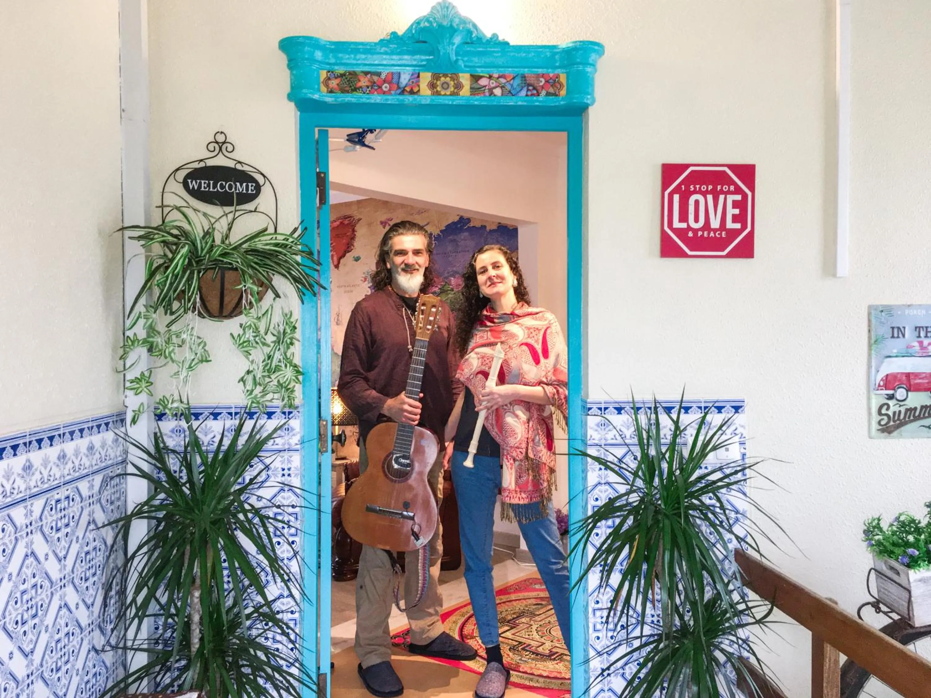 Staff in Paz & Amor Guest House - Peace & Love