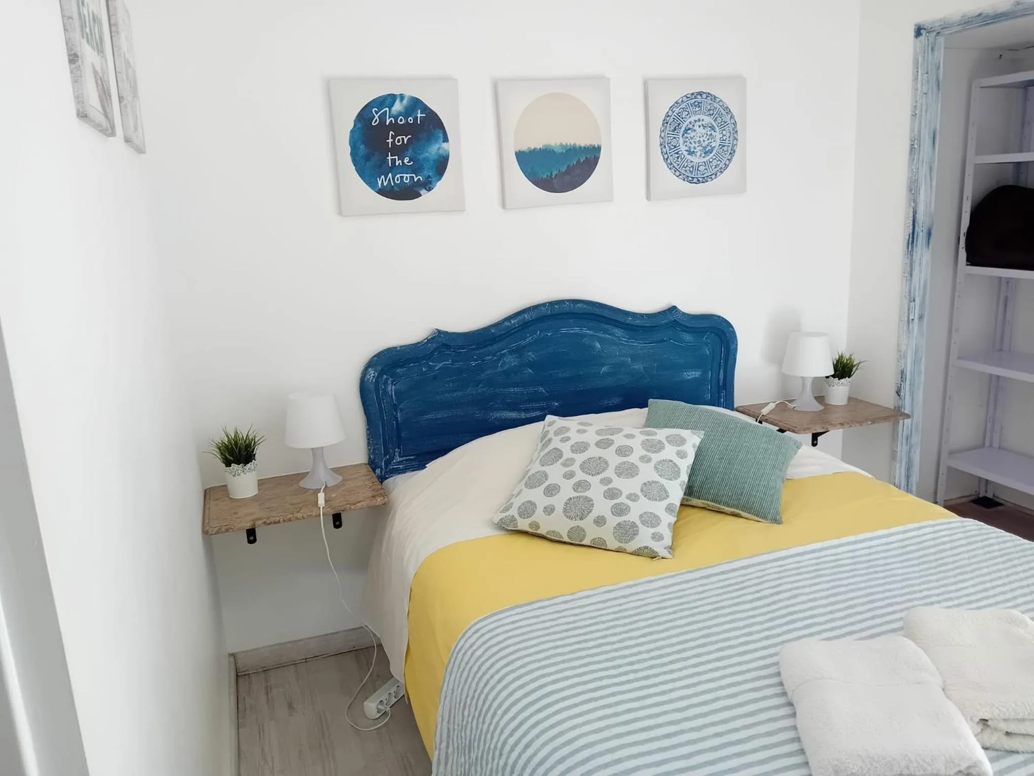 Bedroom, Bed in Paz & Amor Guest House - Peace & Love