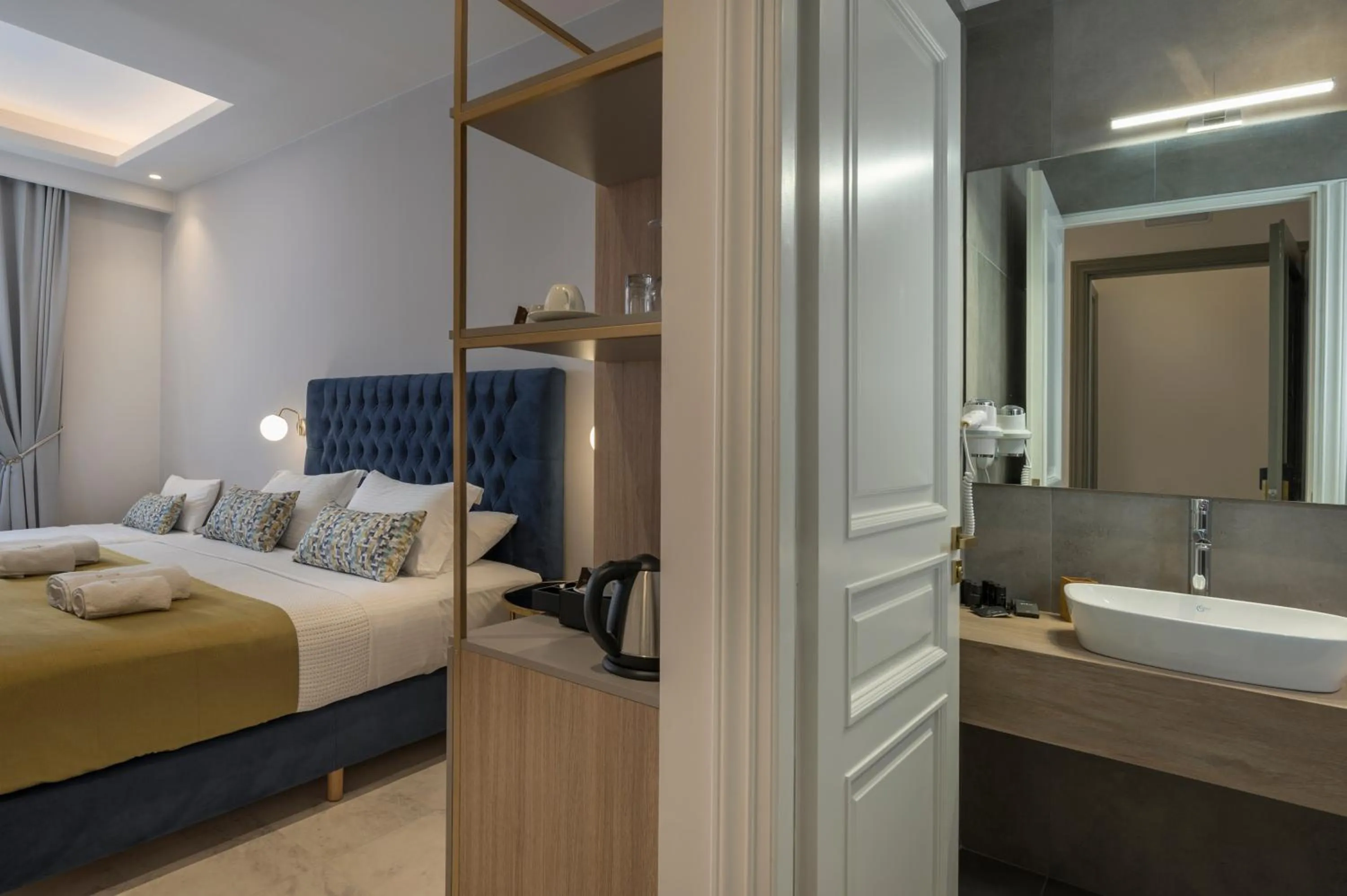 Bed in Plaza 1866 Superior City Rooms