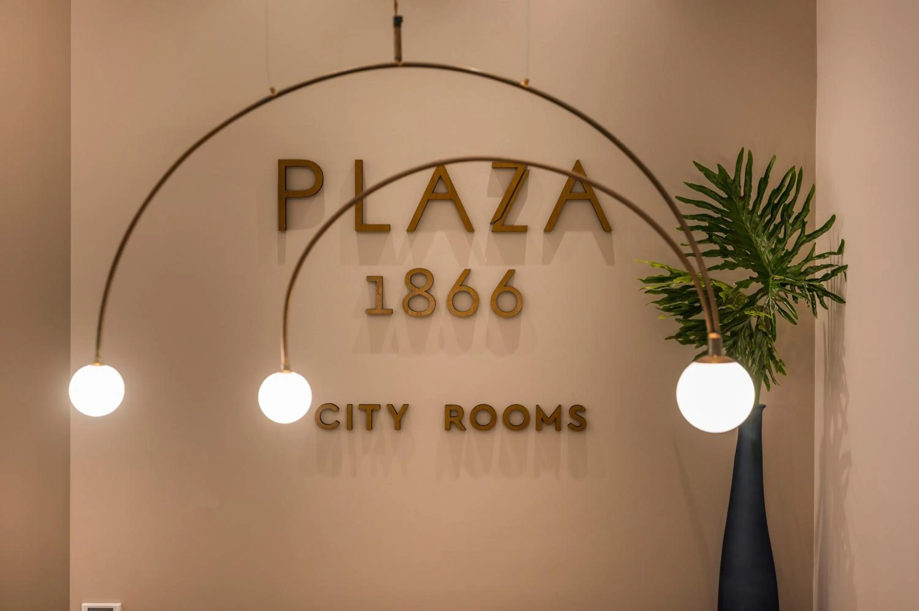 Plaza 1866 Superior City Rooms