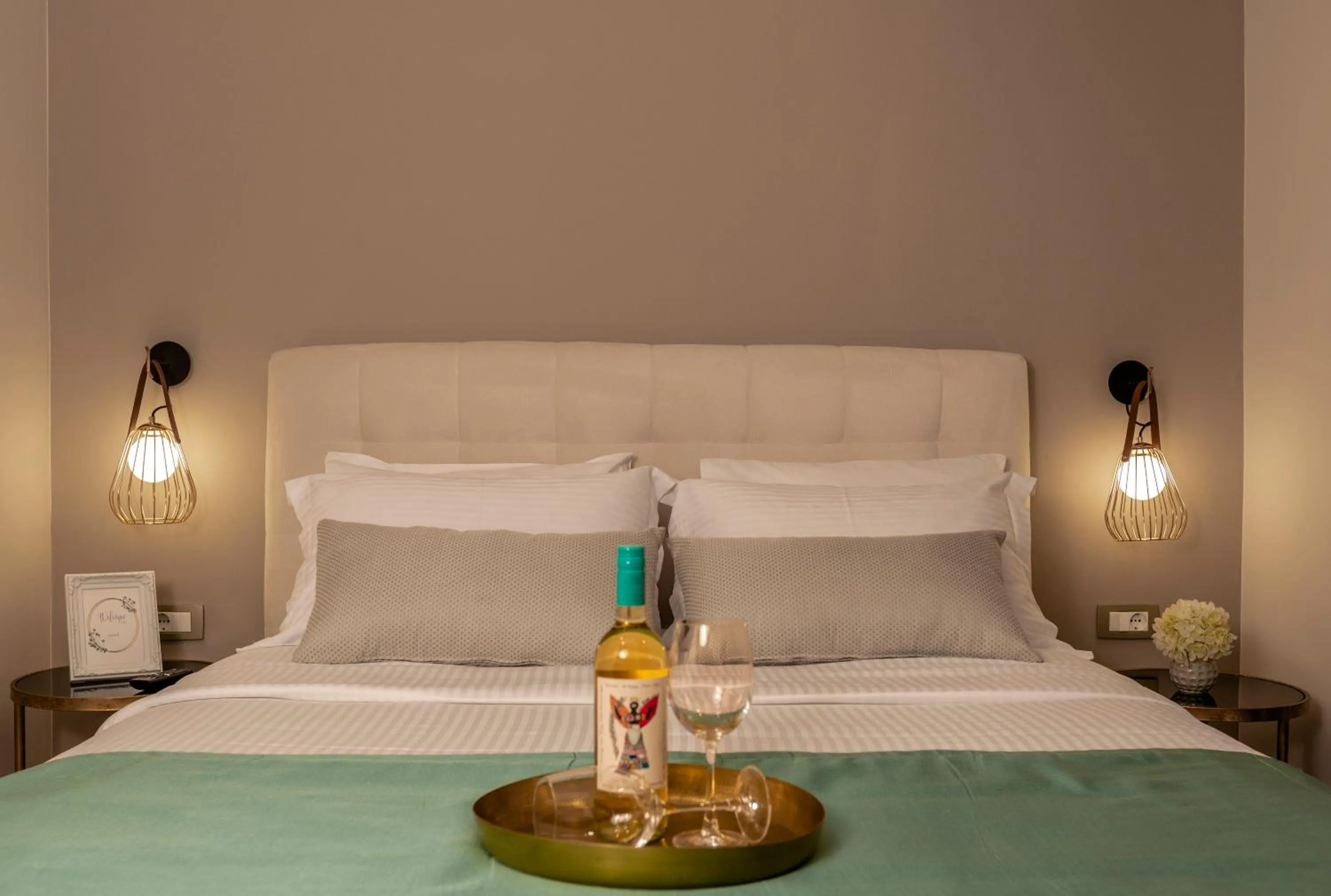 Bed in Plaza 1866 Superior City Rooms