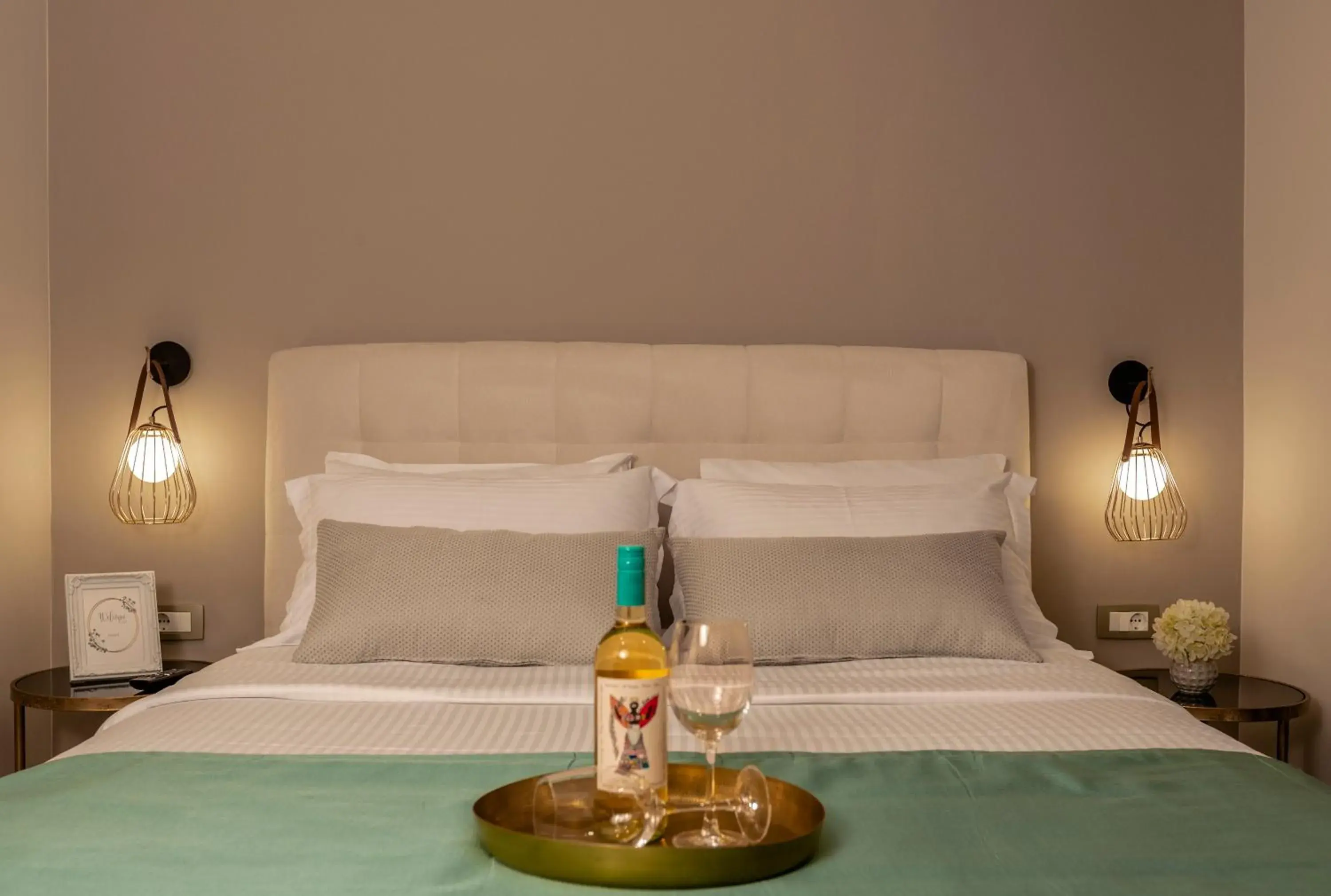 Standard double room with internal view in Plaza 1866 Superior City Rooms Standard double room with internal view in Plaza 1866 Superior City Rooms