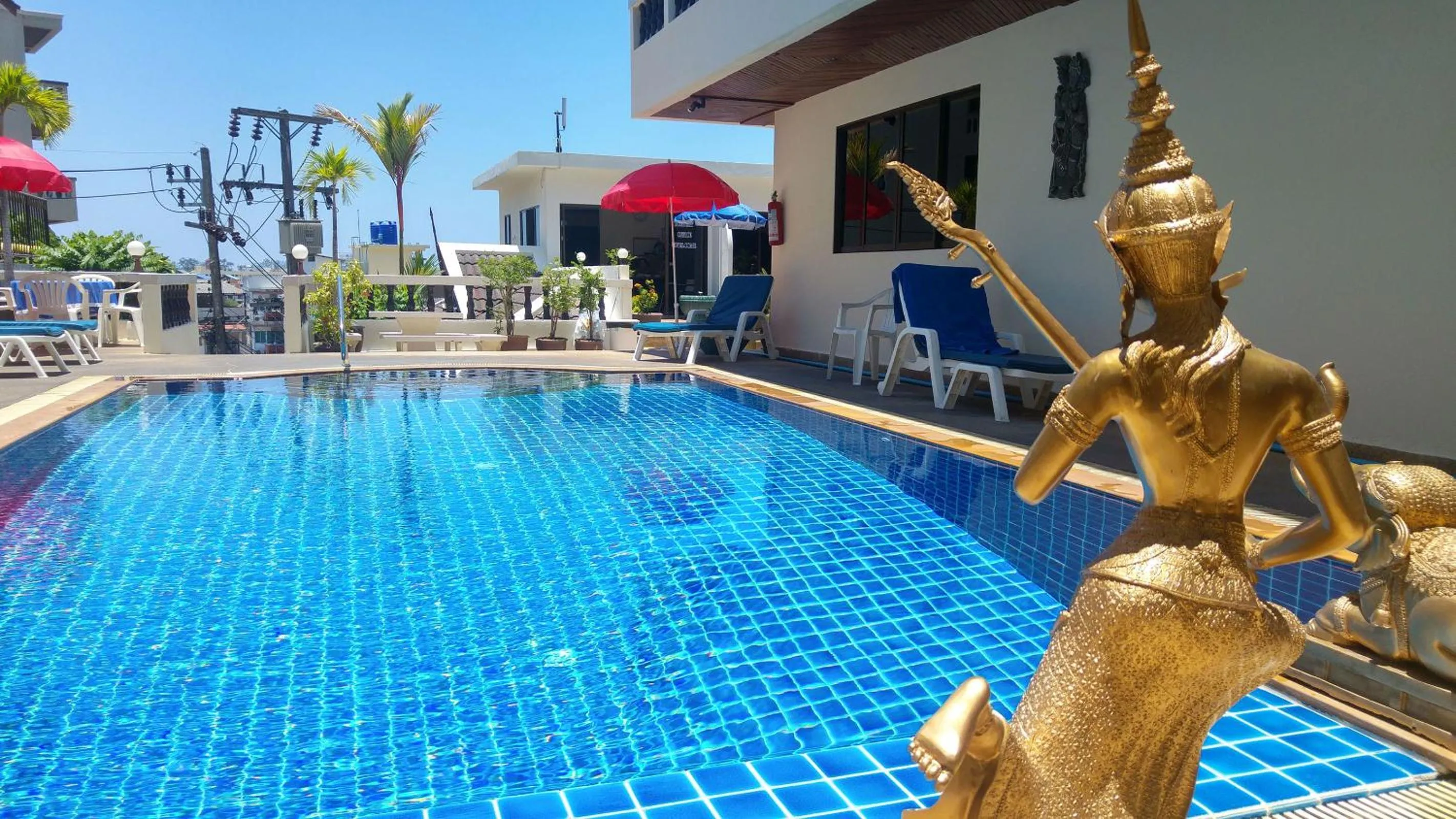 Swimming pool in Blue Sky Residence