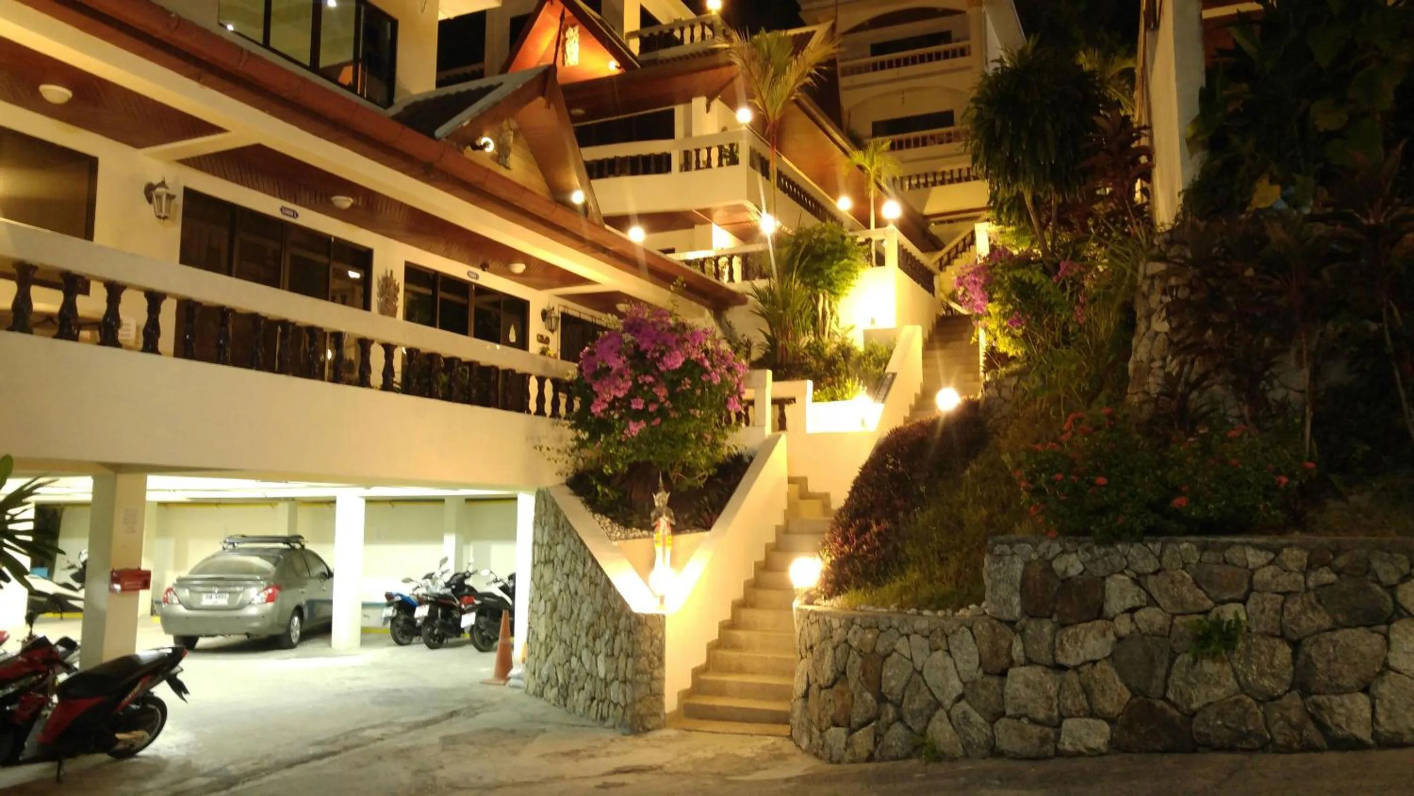 Garden in Blue Sky Residence