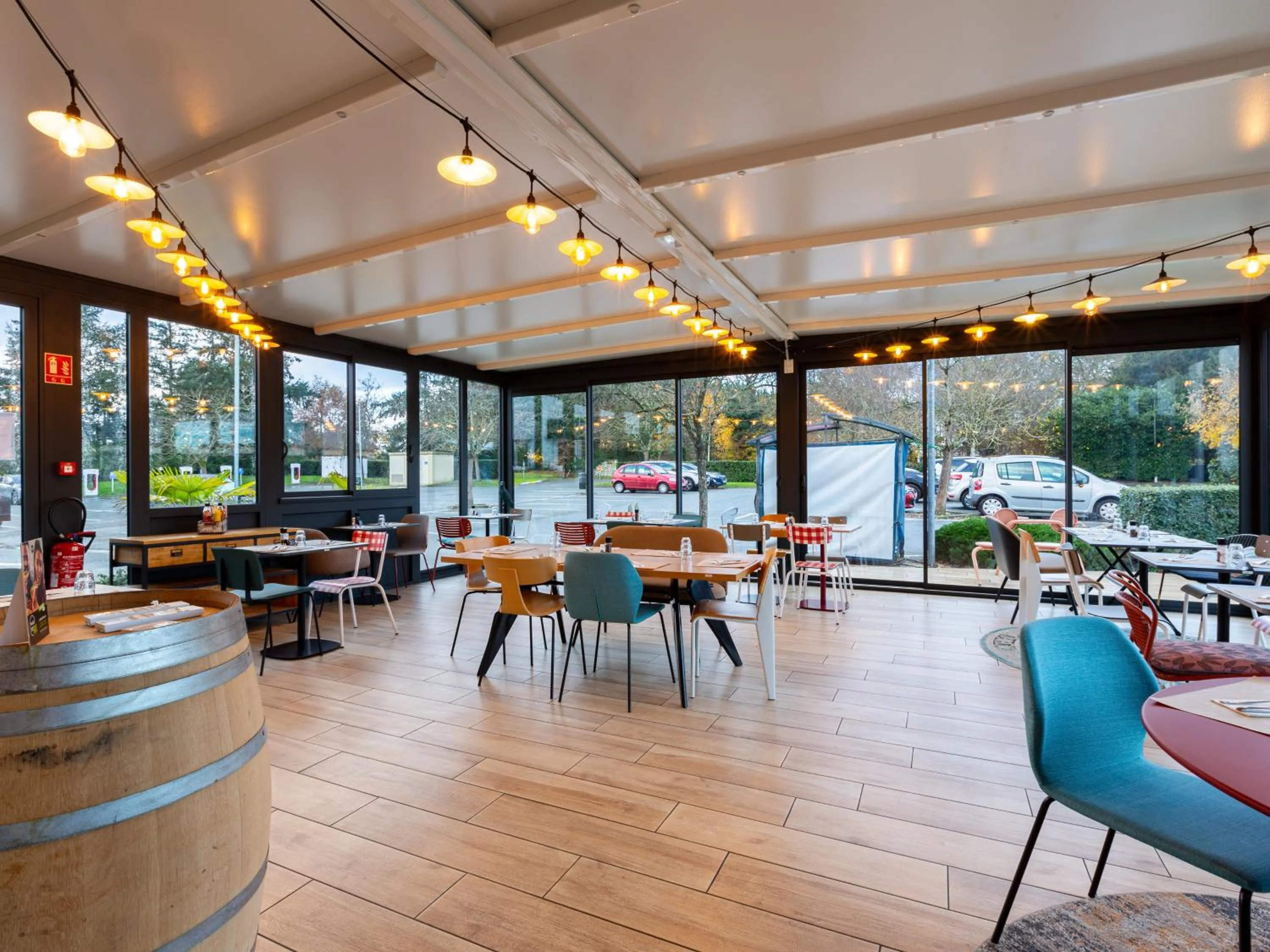 Restaurant/places to eat in B&B HOTEL Orléans Nord Saran