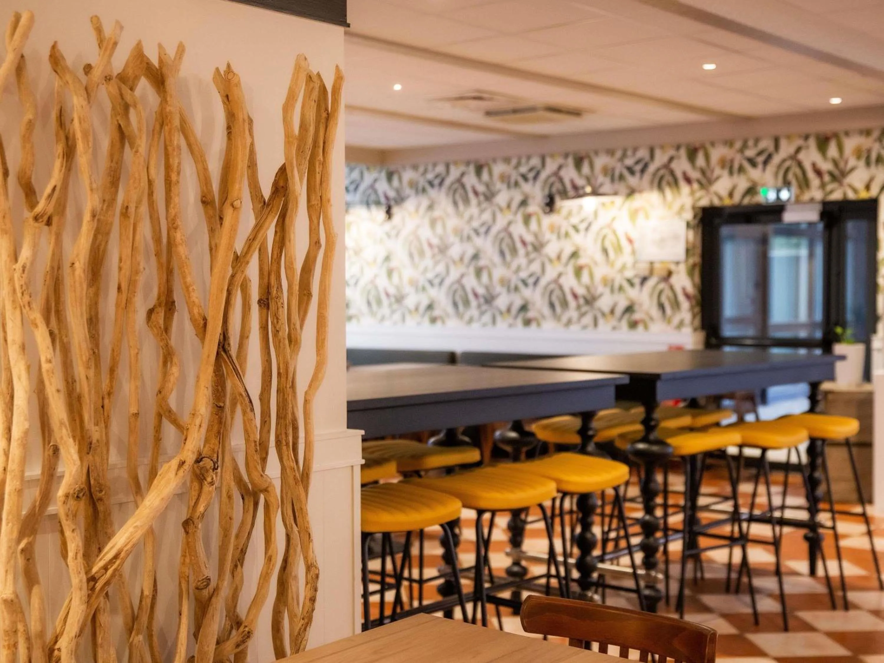 Property building in ibis Paris Porte D'Orleans