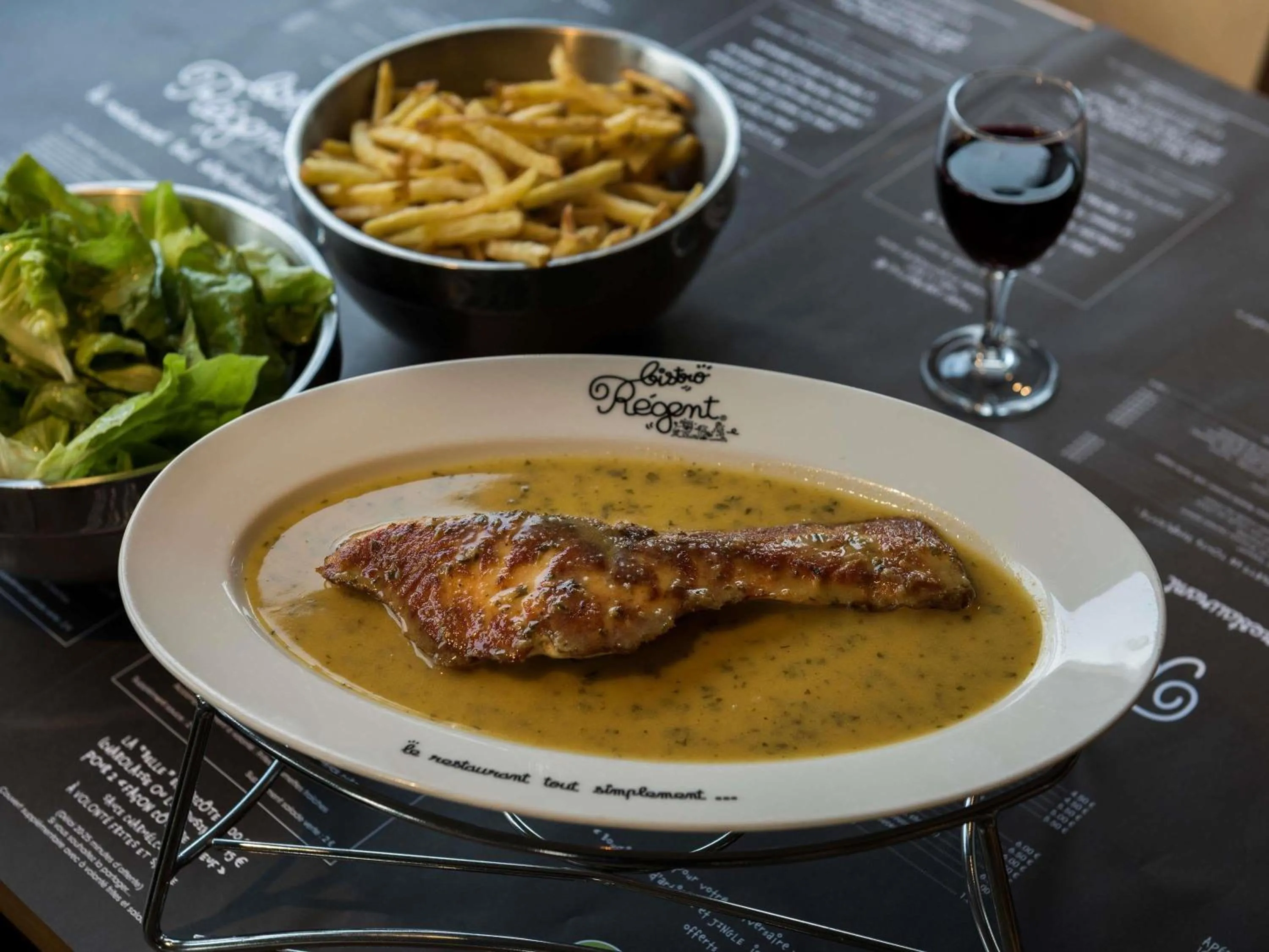 Restaurant/places to eat in ibis Tours Nord