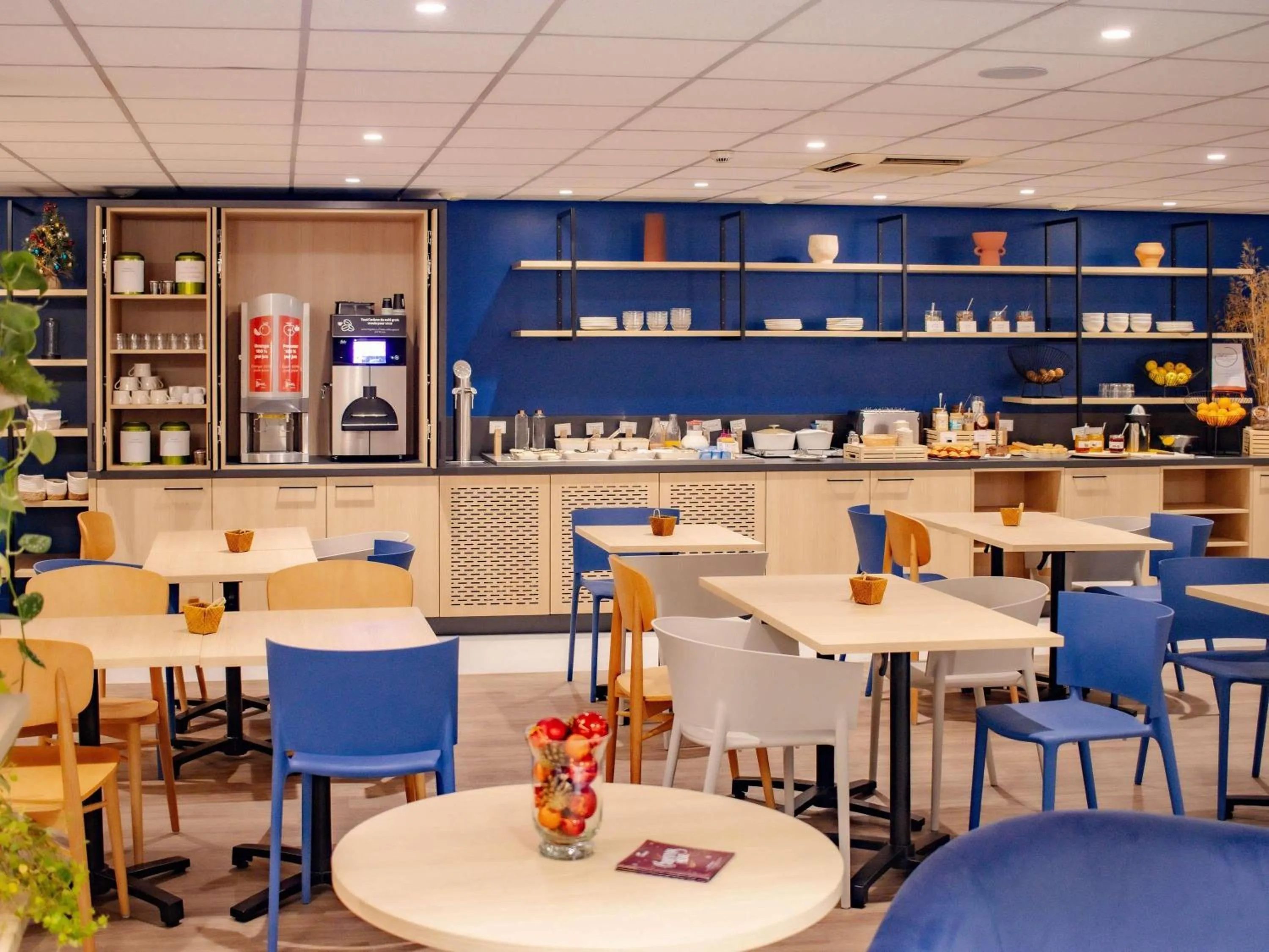 Breakfast in ibis Rennes Beaulieu