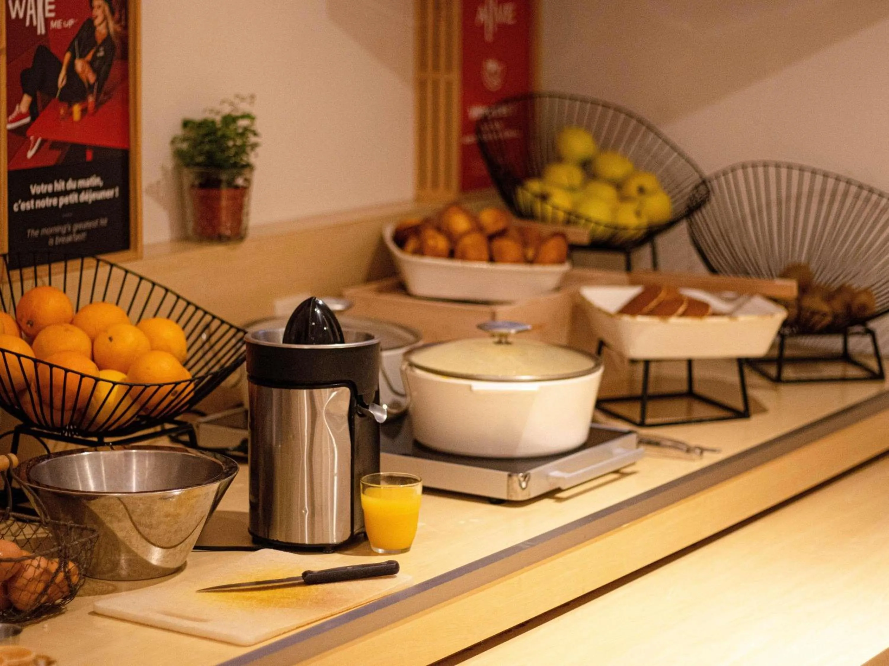 Breakfast in ibis Rennes Beaulieu