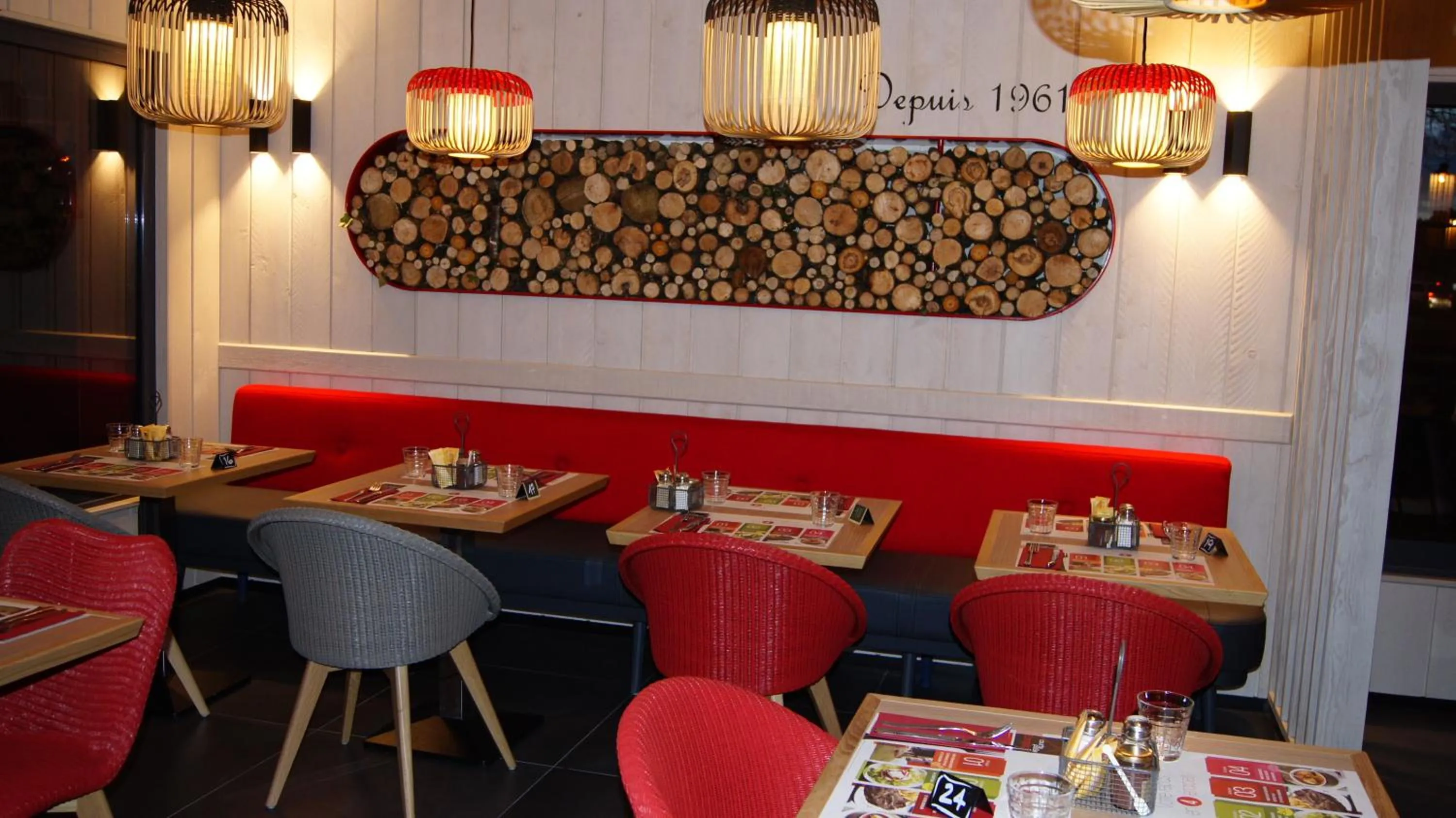 Restaurant/places to eat in ibis Le Mans Est Pontlieue