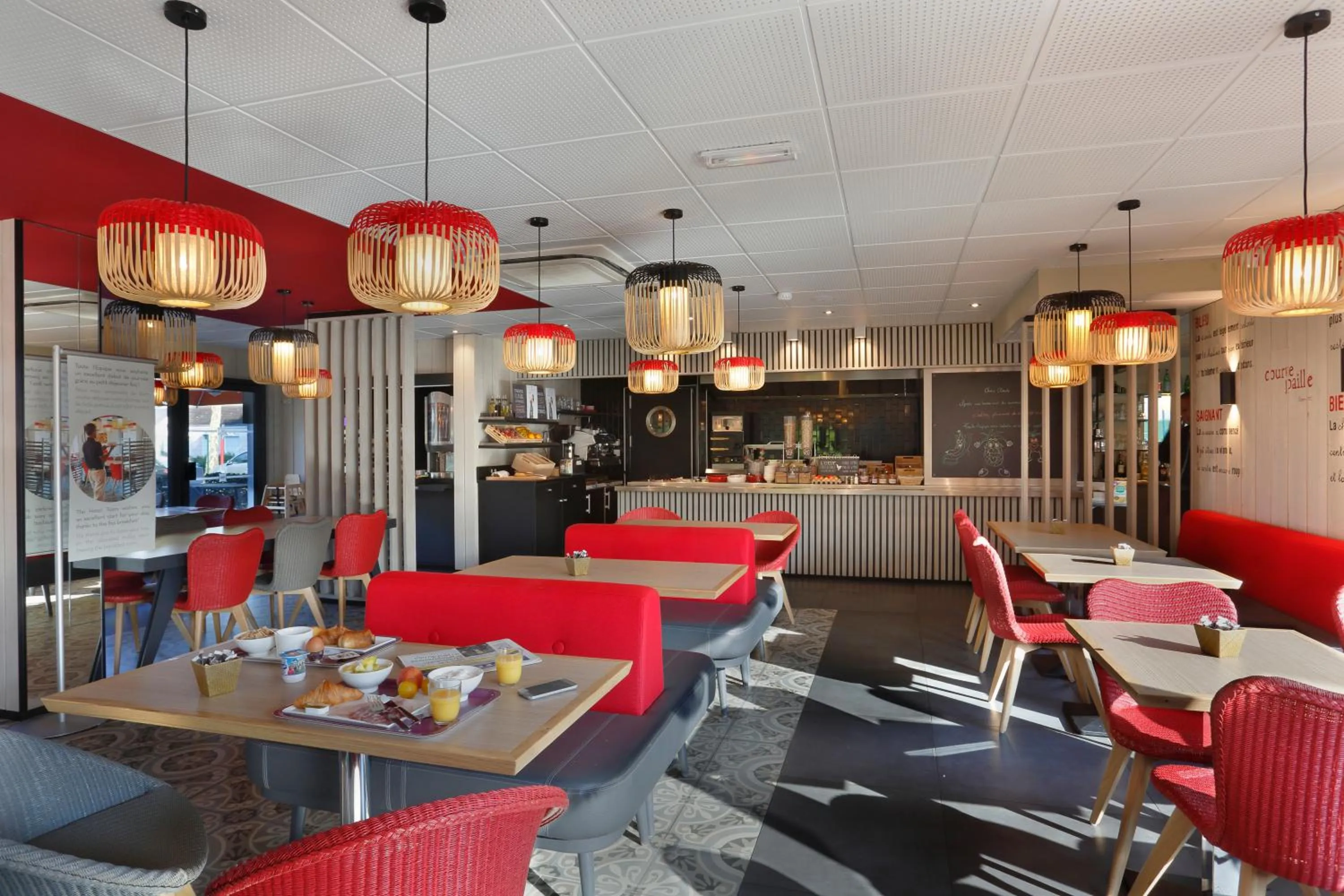 Restaurant/places to eat in ibis Le Mans Est Pontlieue