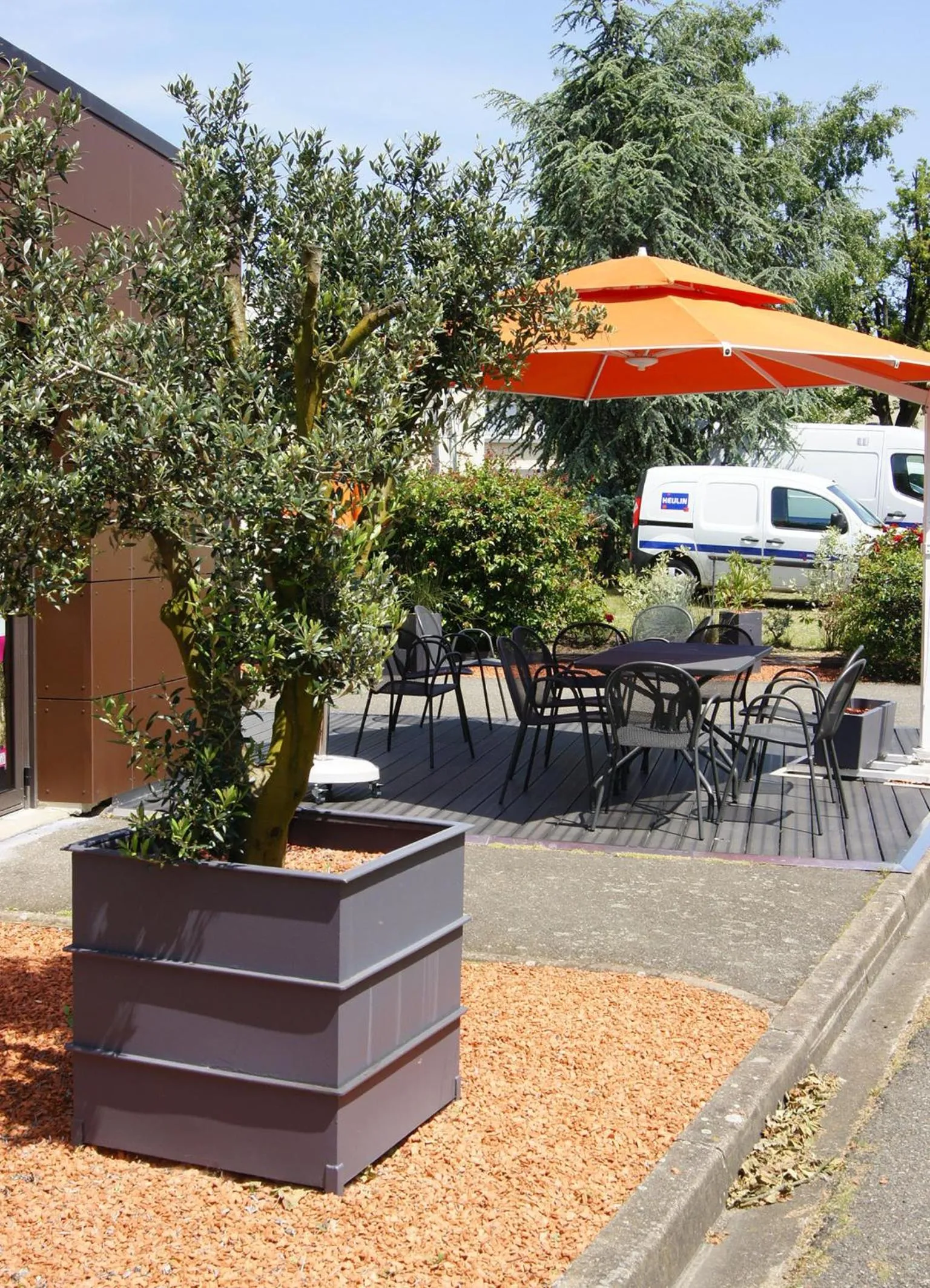 Balcony/Terrace in ibis Le Mans Est Pontlieue