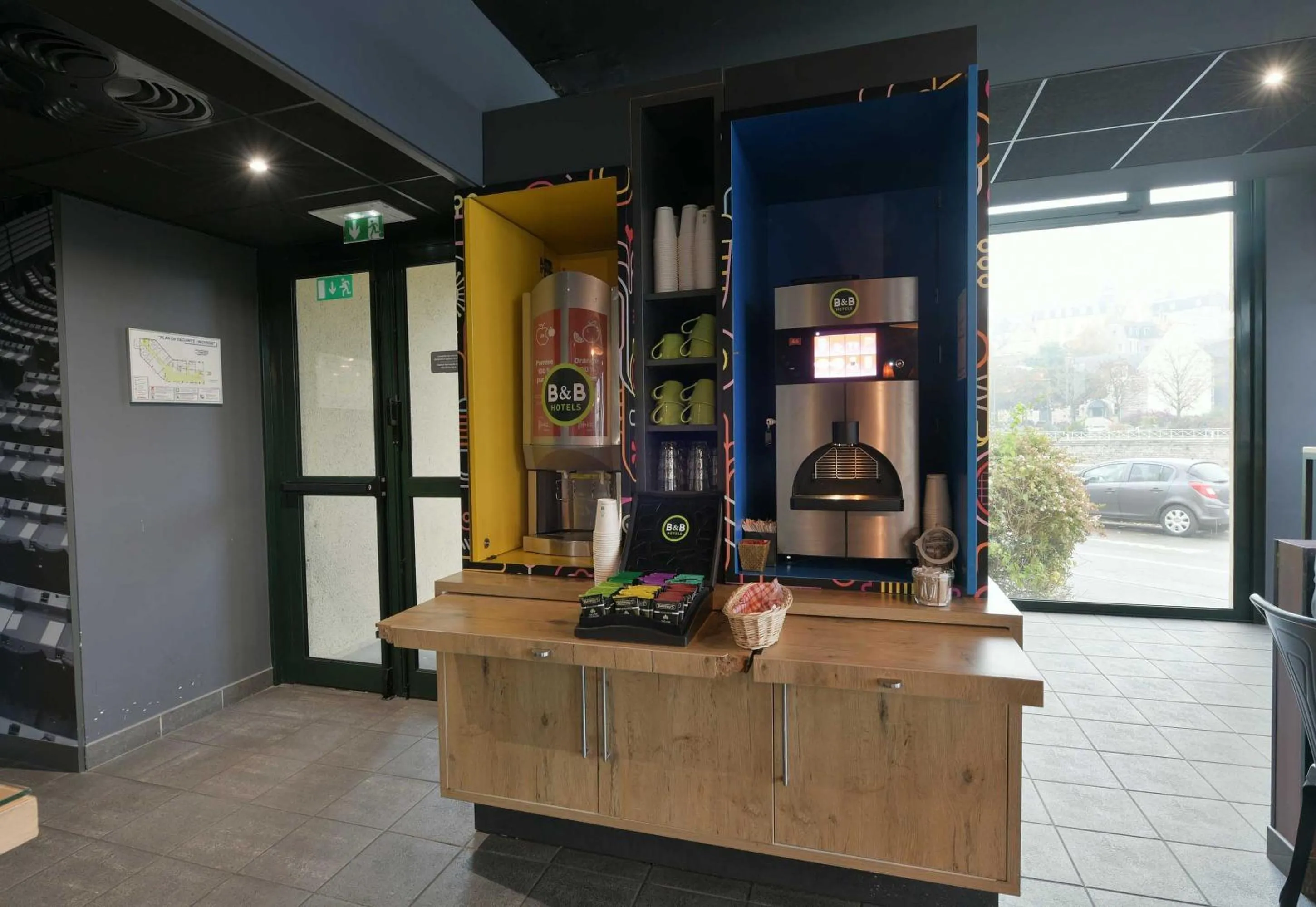 Buffet breakfast in B&B HOTEL Le Mans Centre Cathédrale