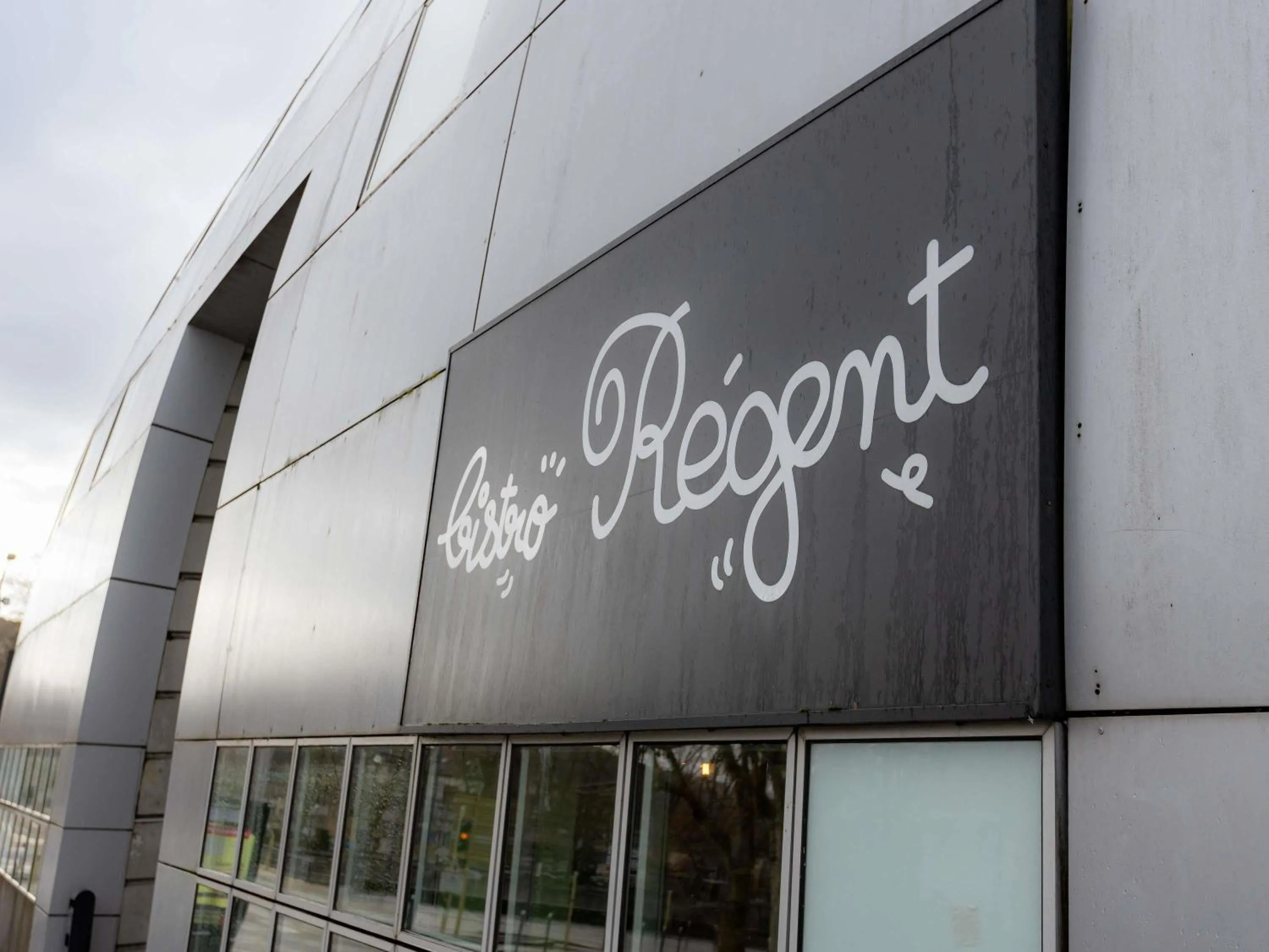 Restaurant/places to eat in ibis Besançon Centre la City