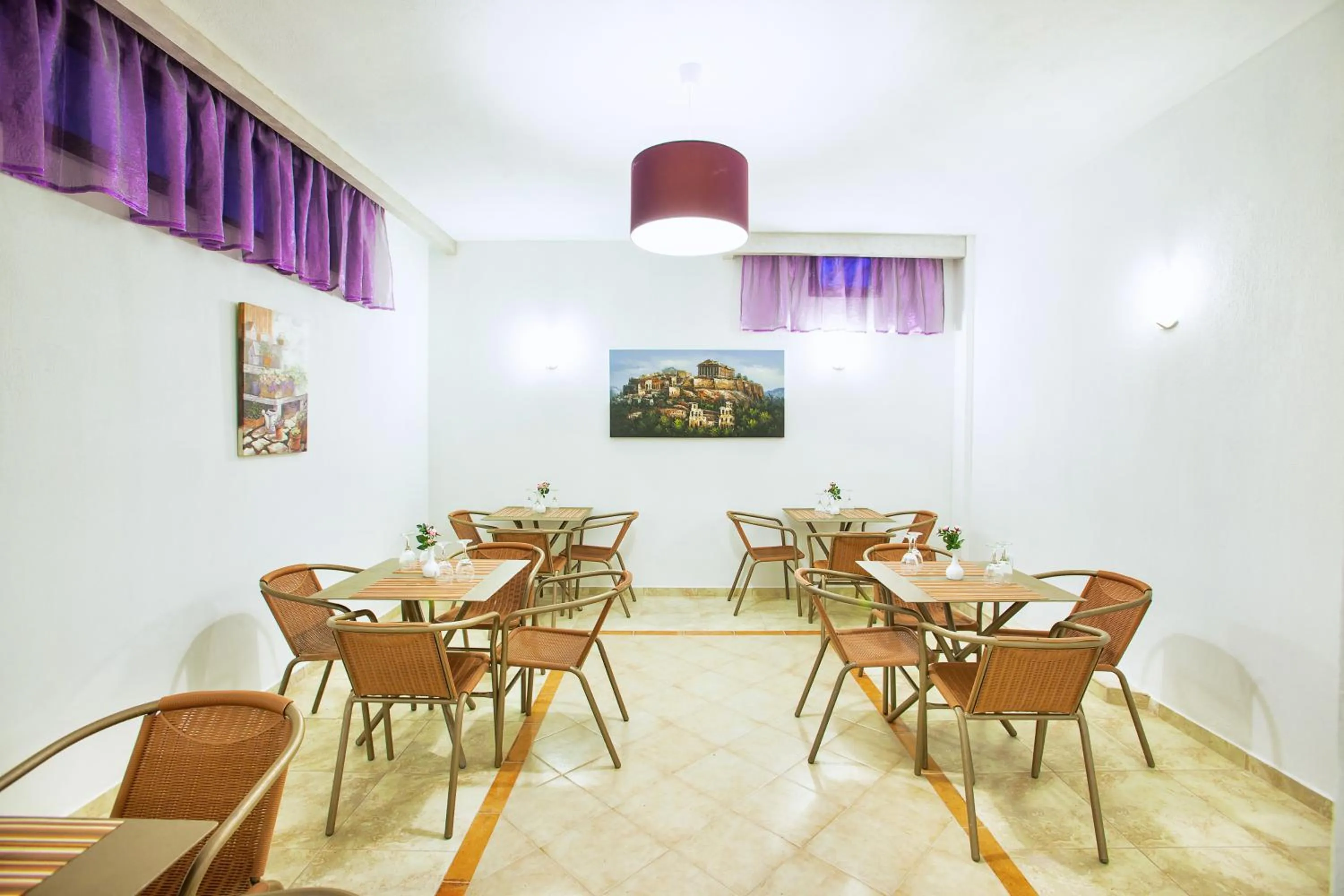 Restaurant/places to eat in Lemon Garden