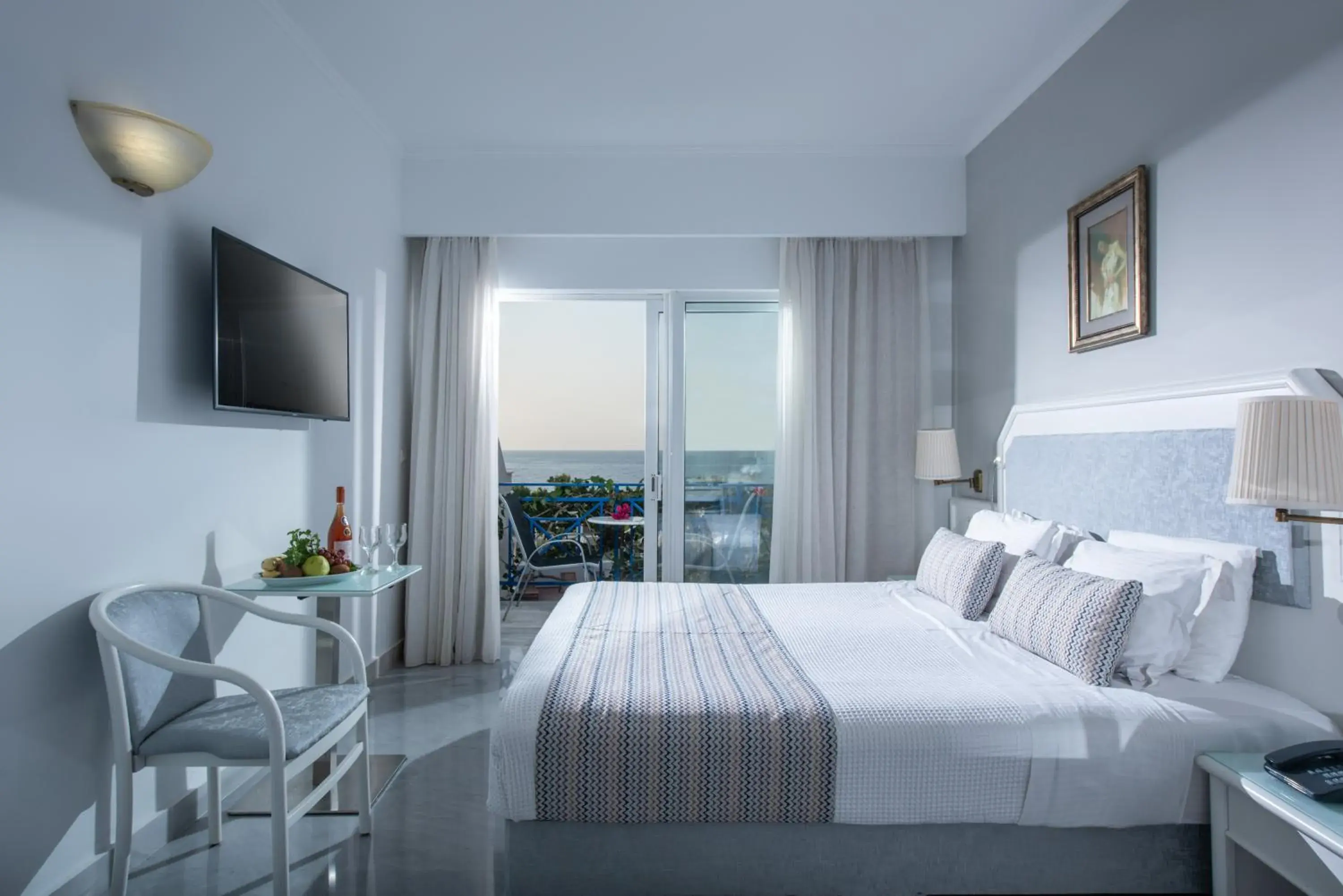 Superior Double Room with Sea View (2 Adults+1 Child) in Rethymno Mare Royal & Water Park Superior Double Room with Sea View (2 Adults+1 Child) in Rethymno Mare Royal & Water Park