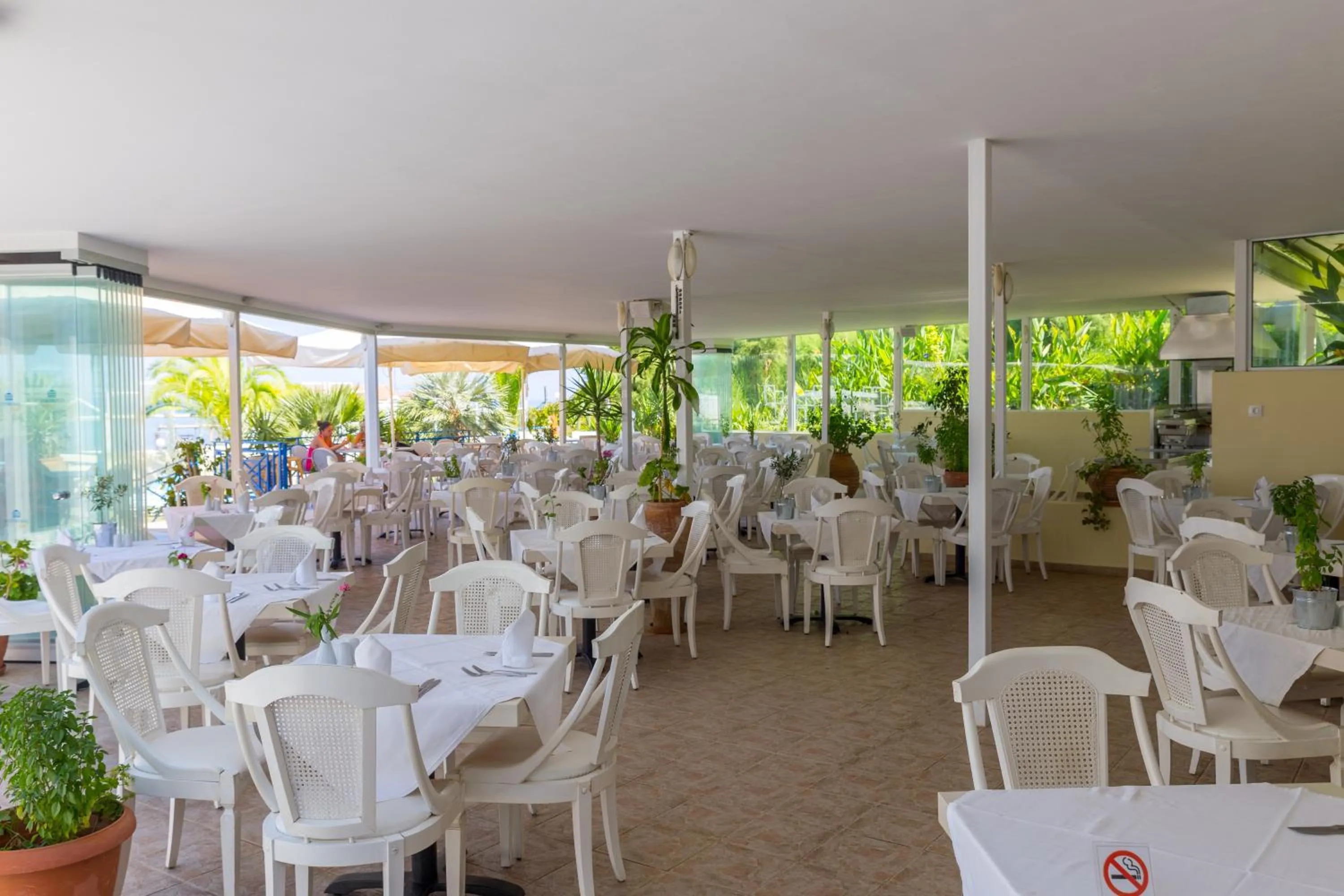 Restaurant/places to eat in Rethymno Mare Royal & Water Park