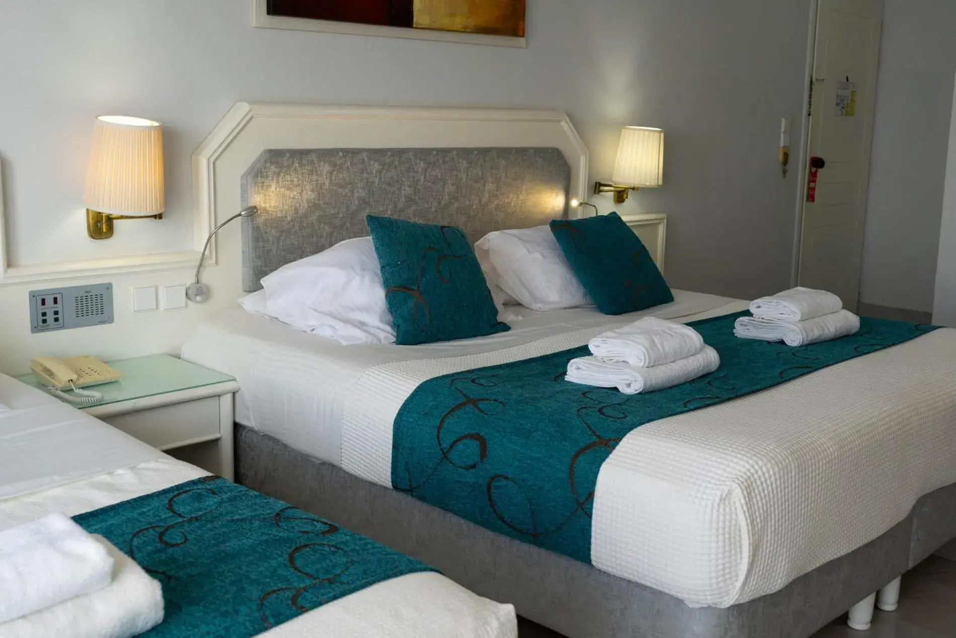 Junior Suite (2-3 Adults) in Rethymno Mare Royal & Water Park Junior Suite (2-3 Adults) in Rethymno Mare Royal & Water Park